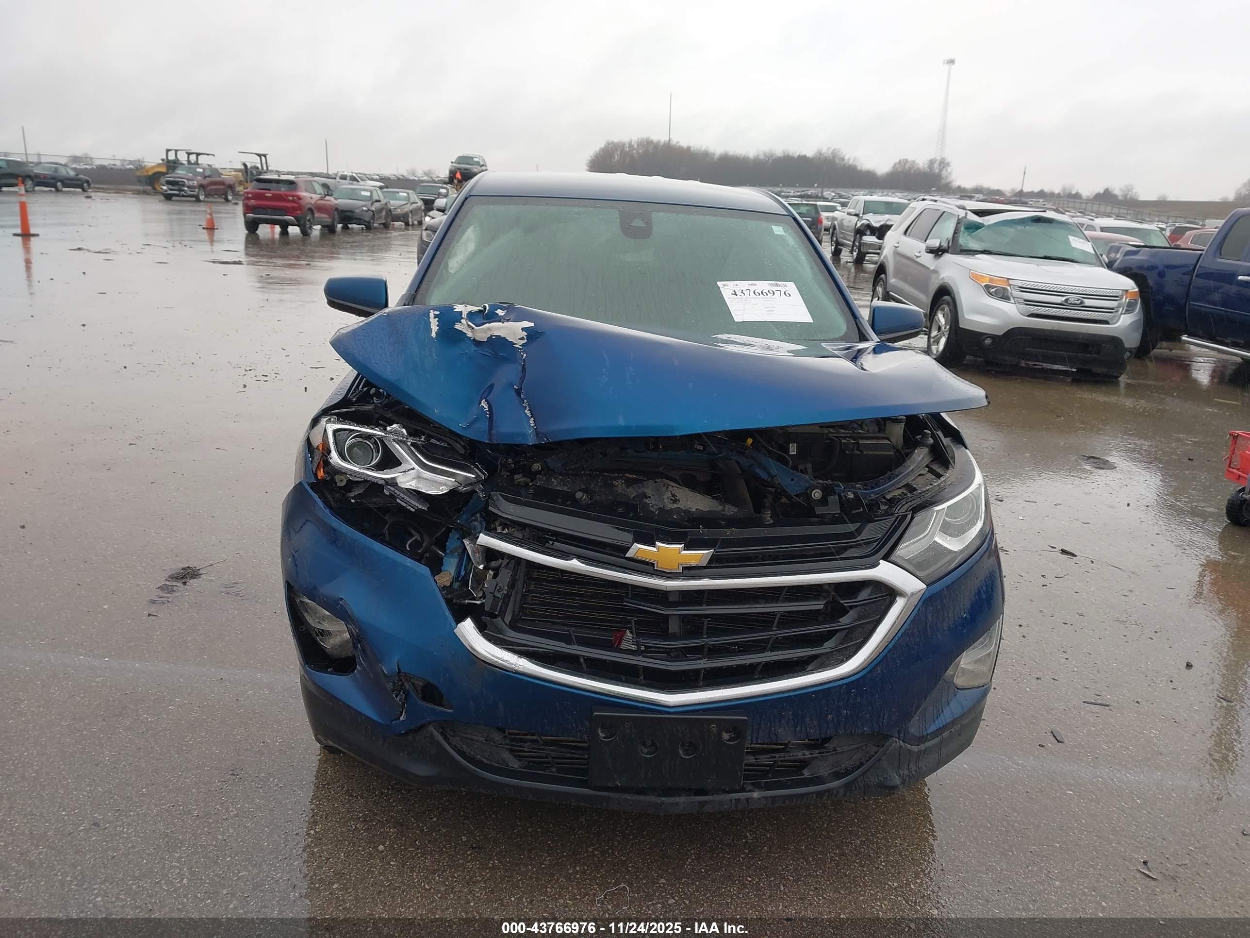 CHEVROLET EQUINOX image 6