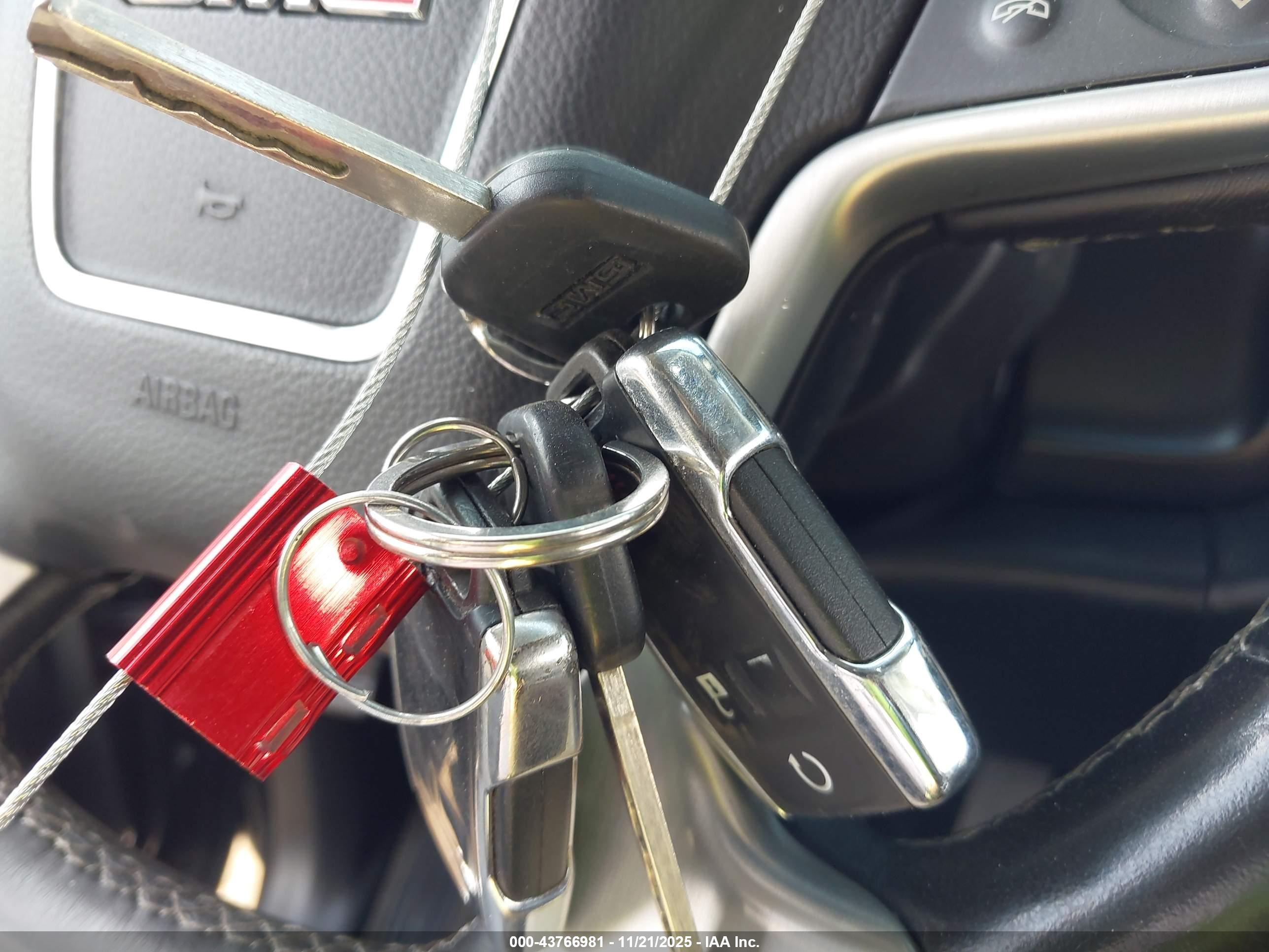 GMC SIERRA image 11