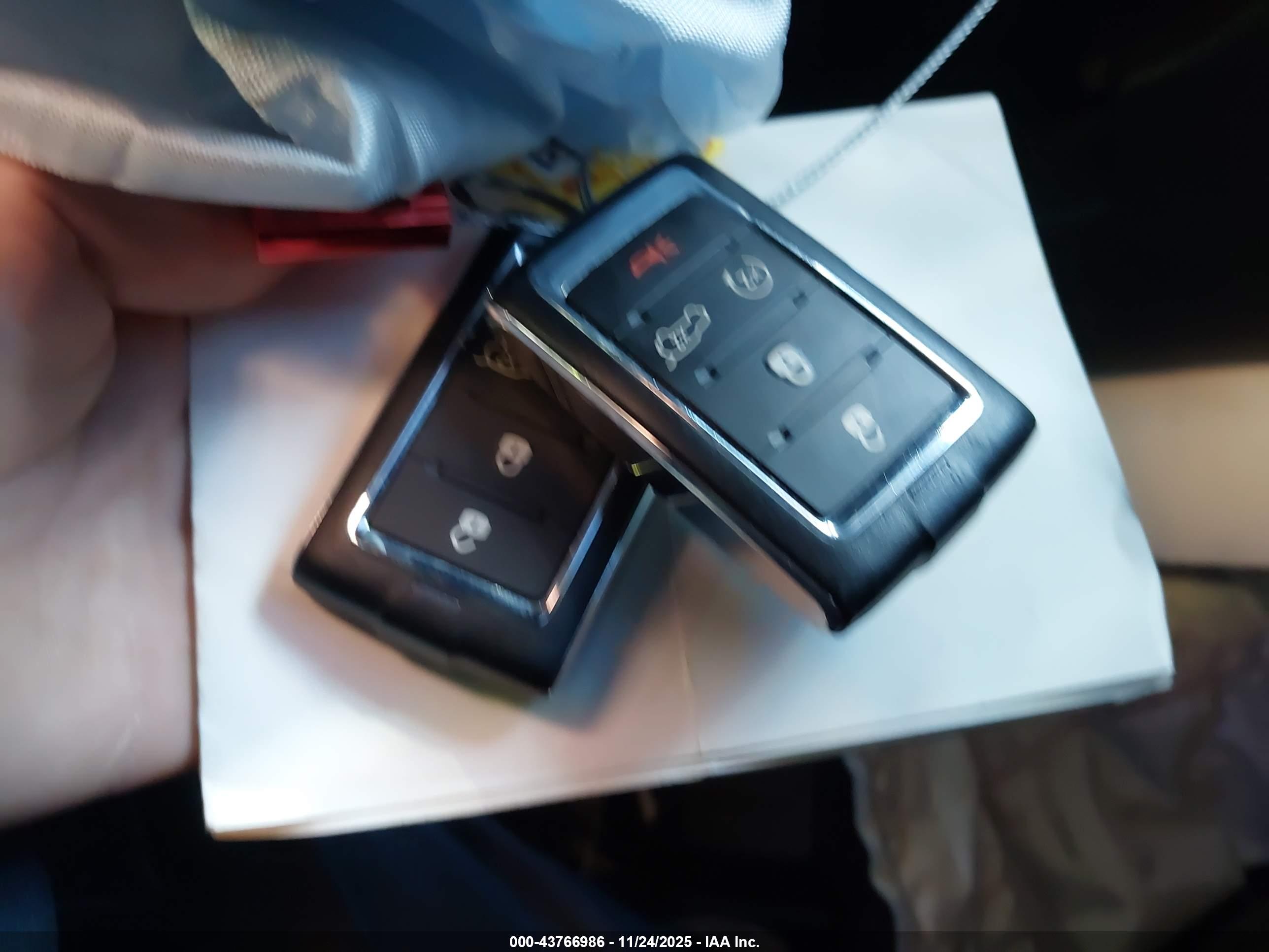 JEEP GRAND image 11