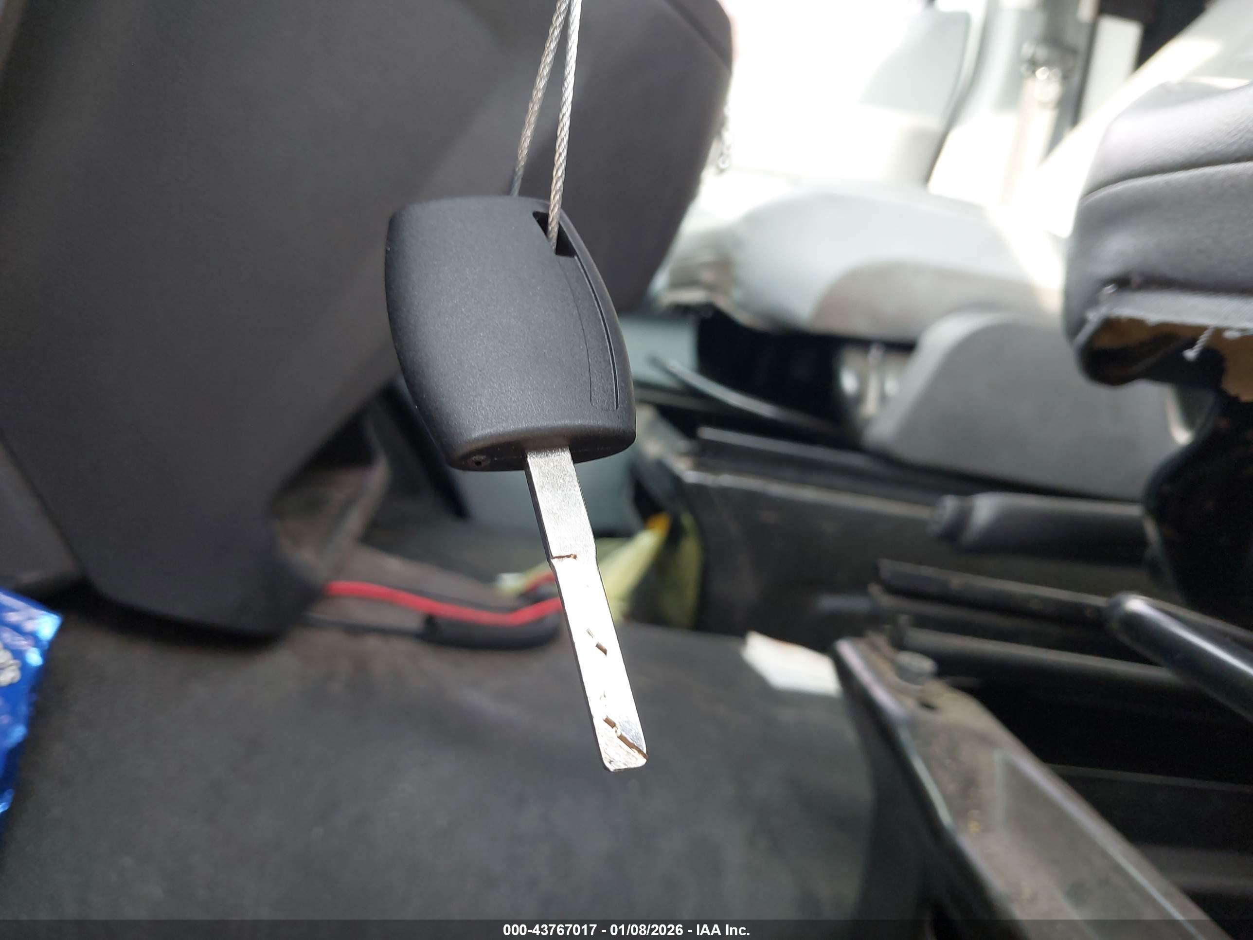 FORD TRANSIT-250 image 11