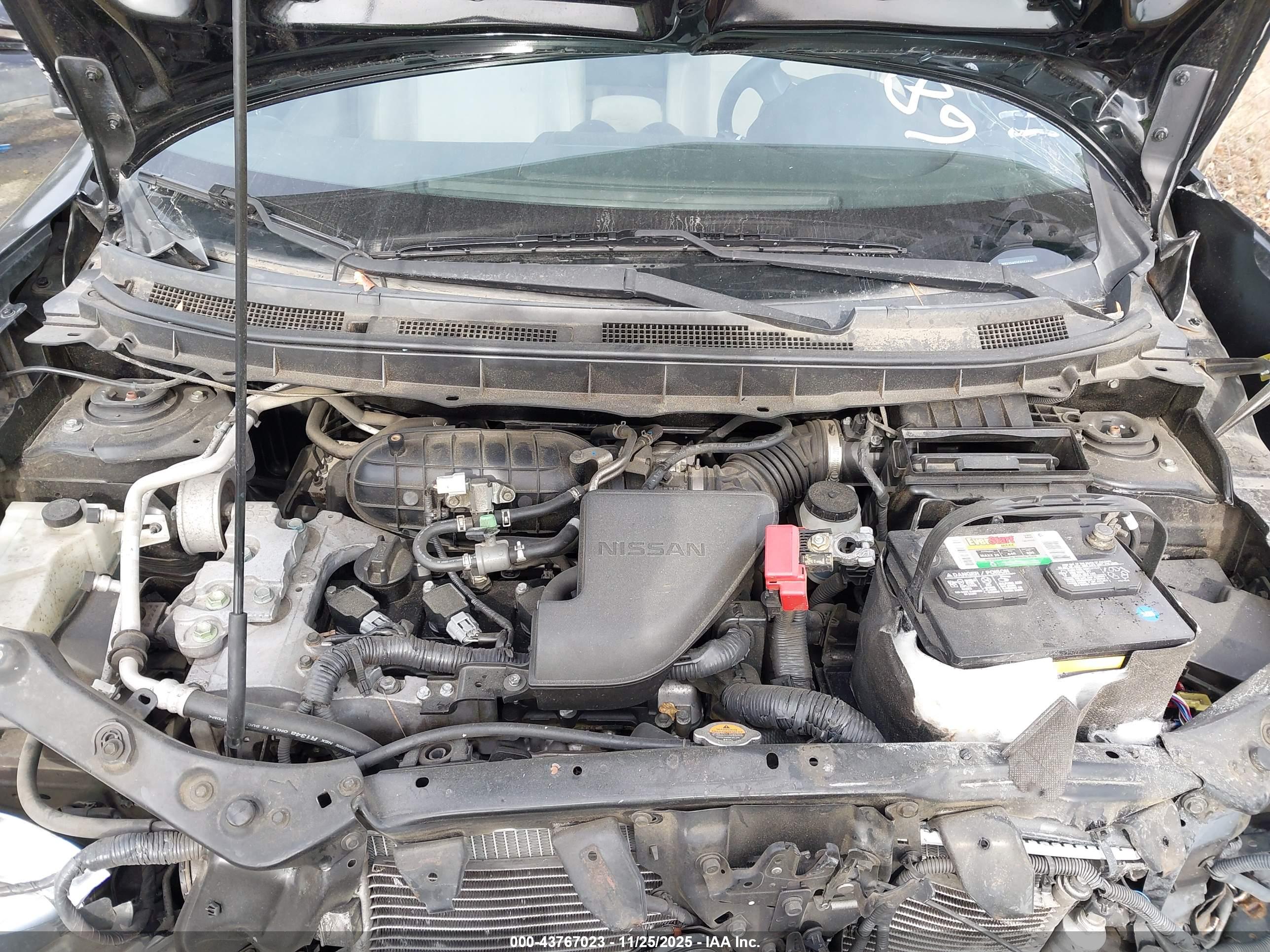 NISSAN ROGUE image 10