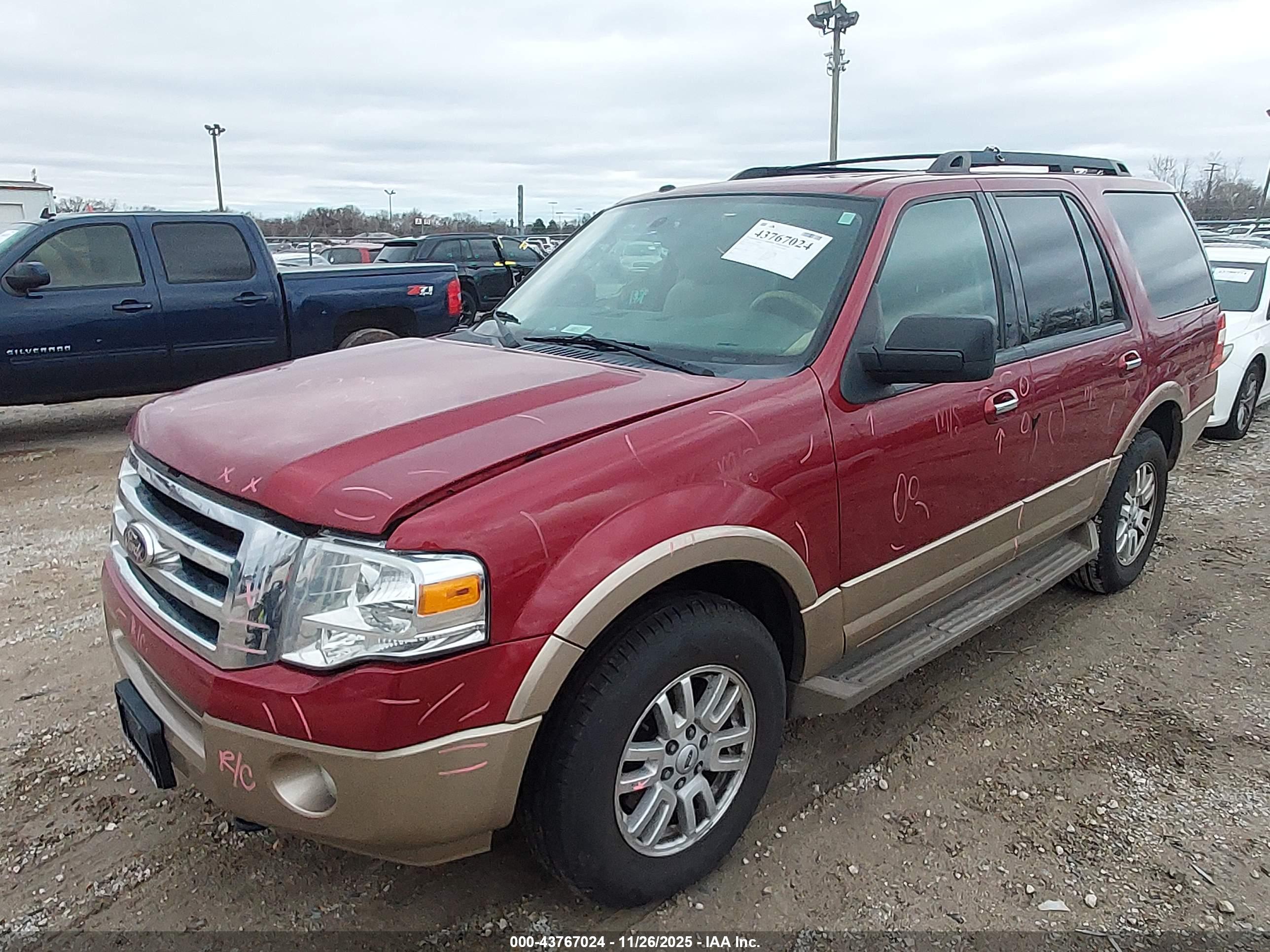 FORD EXPEDITION image 2