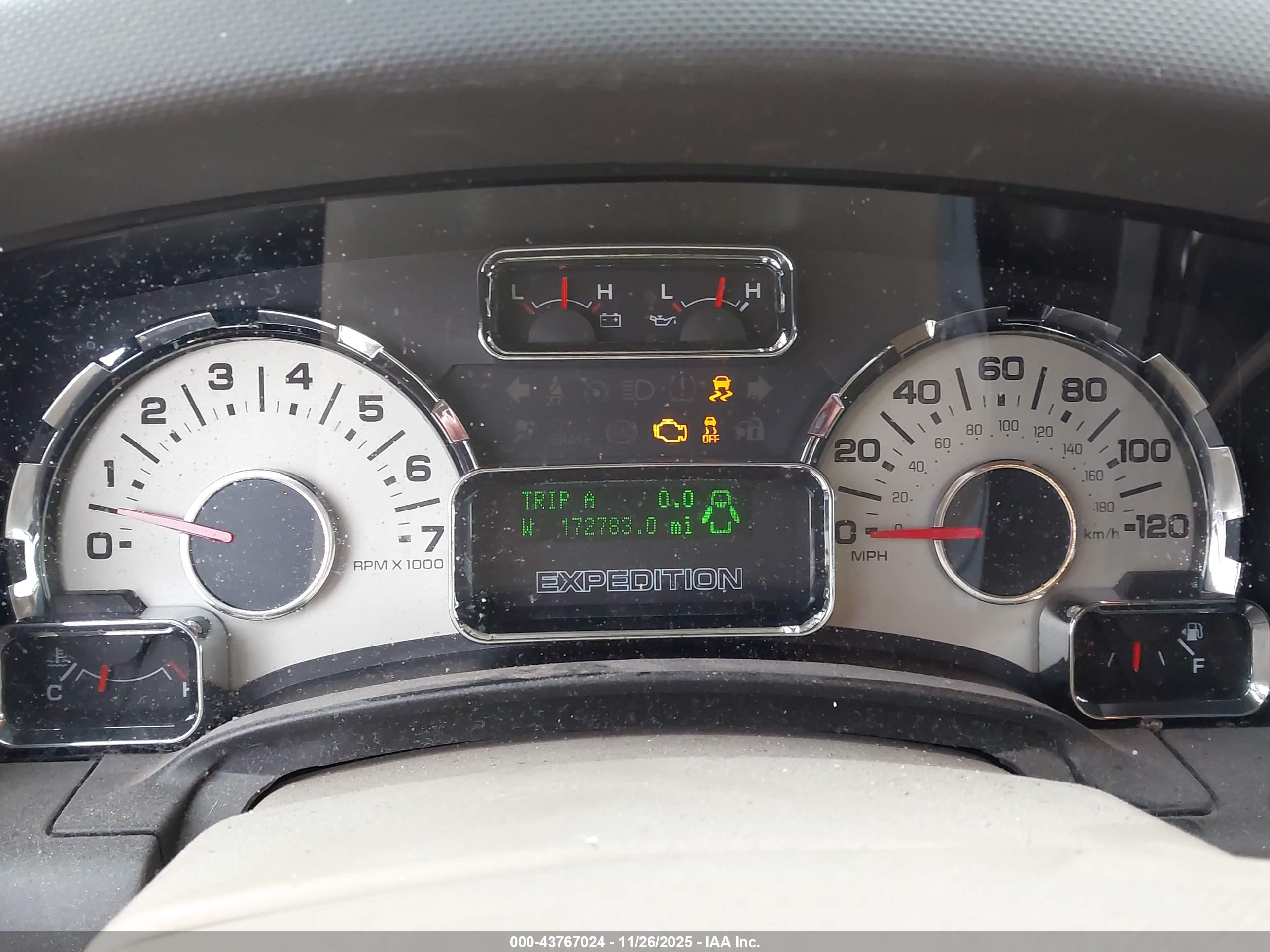 FORD EXPEDITION image 7