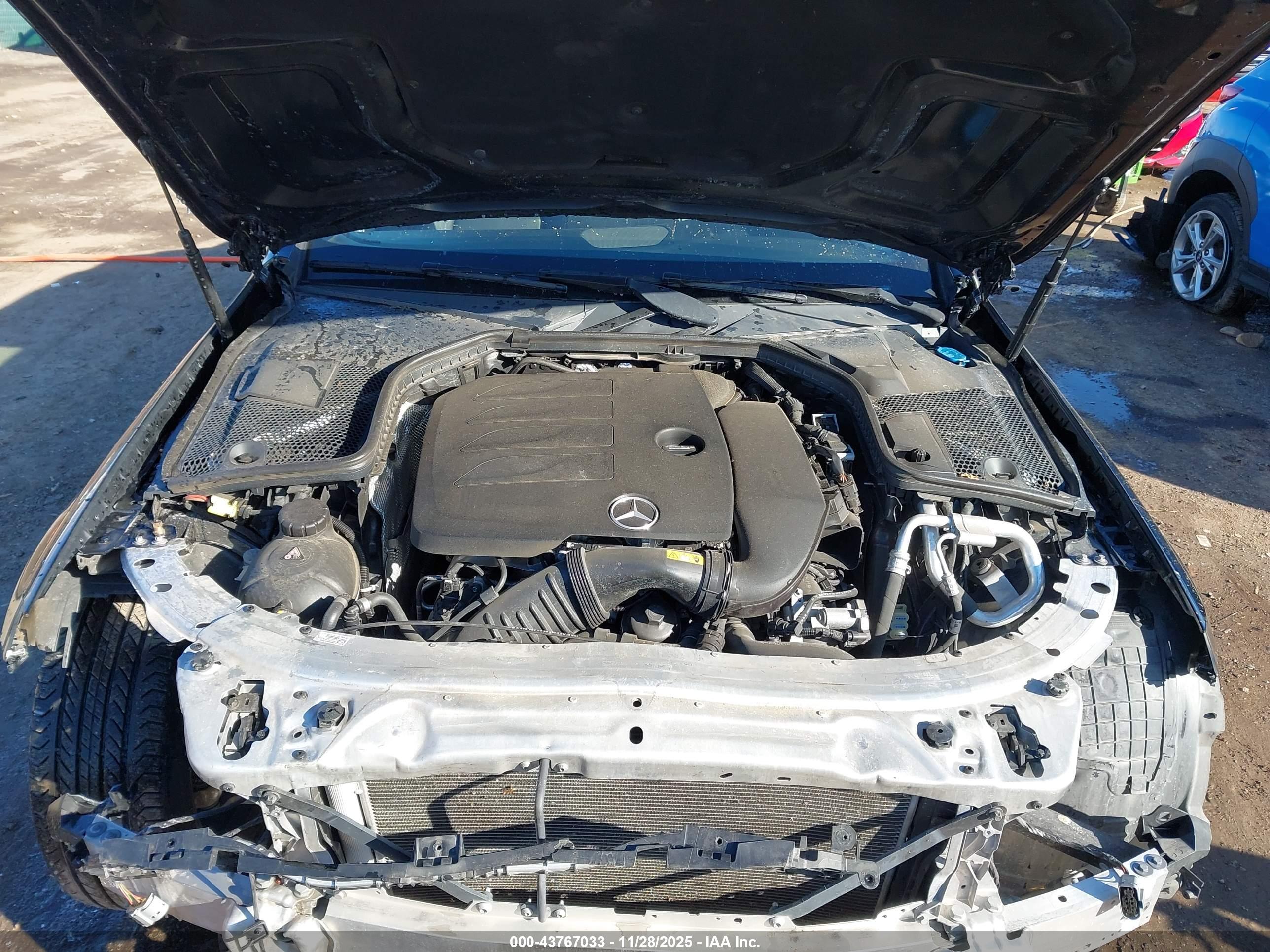 MERCEDES-BENZ C image 10