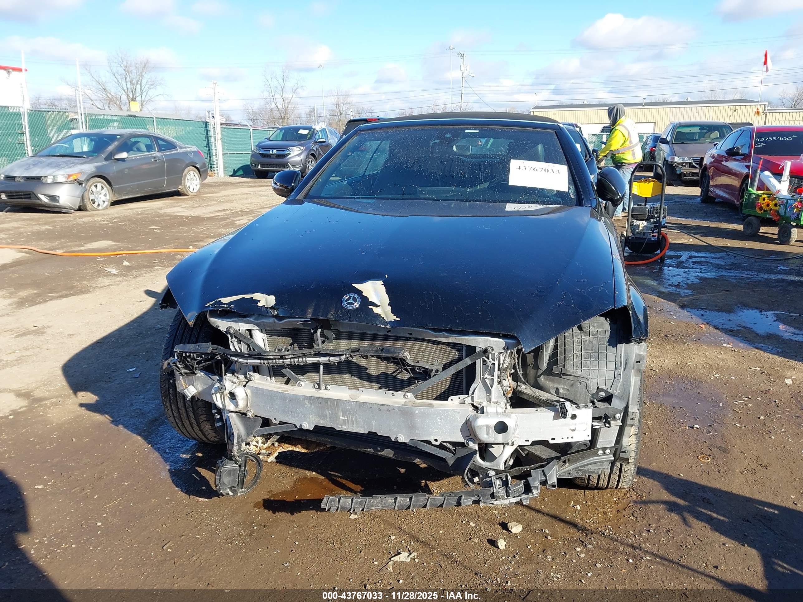 MERCEDES-BENZ C image 6