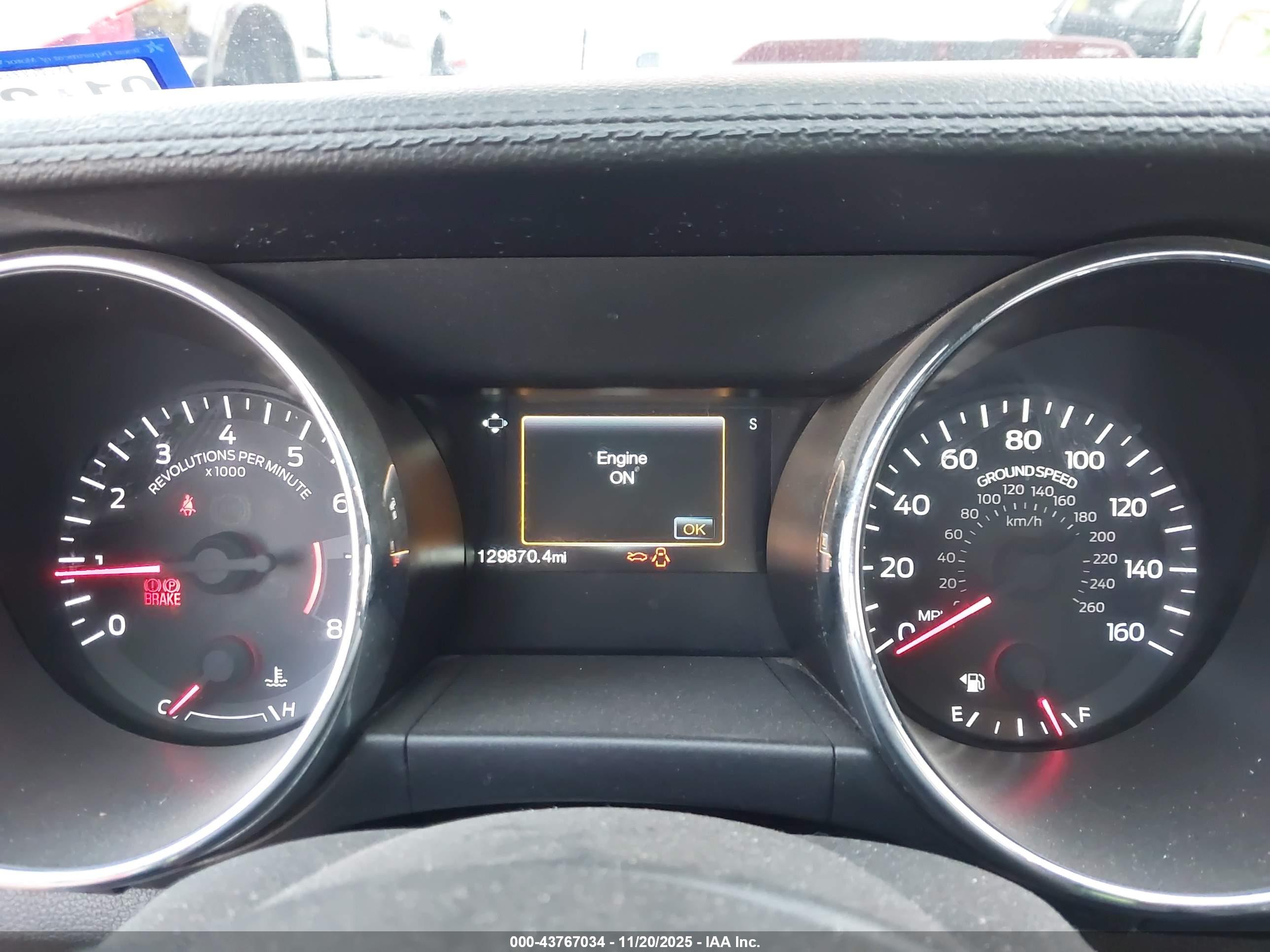FORD MUSTANG image 7