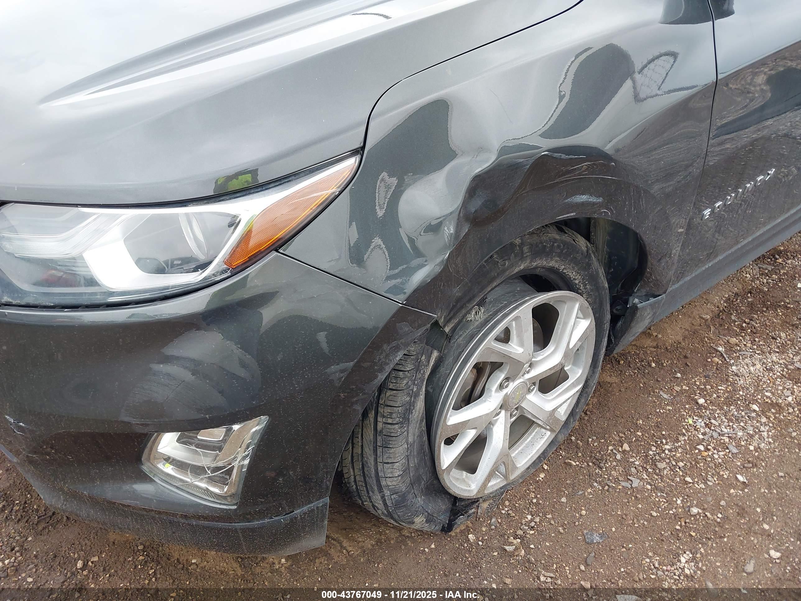 CHEVROLET EQUINOX image 6