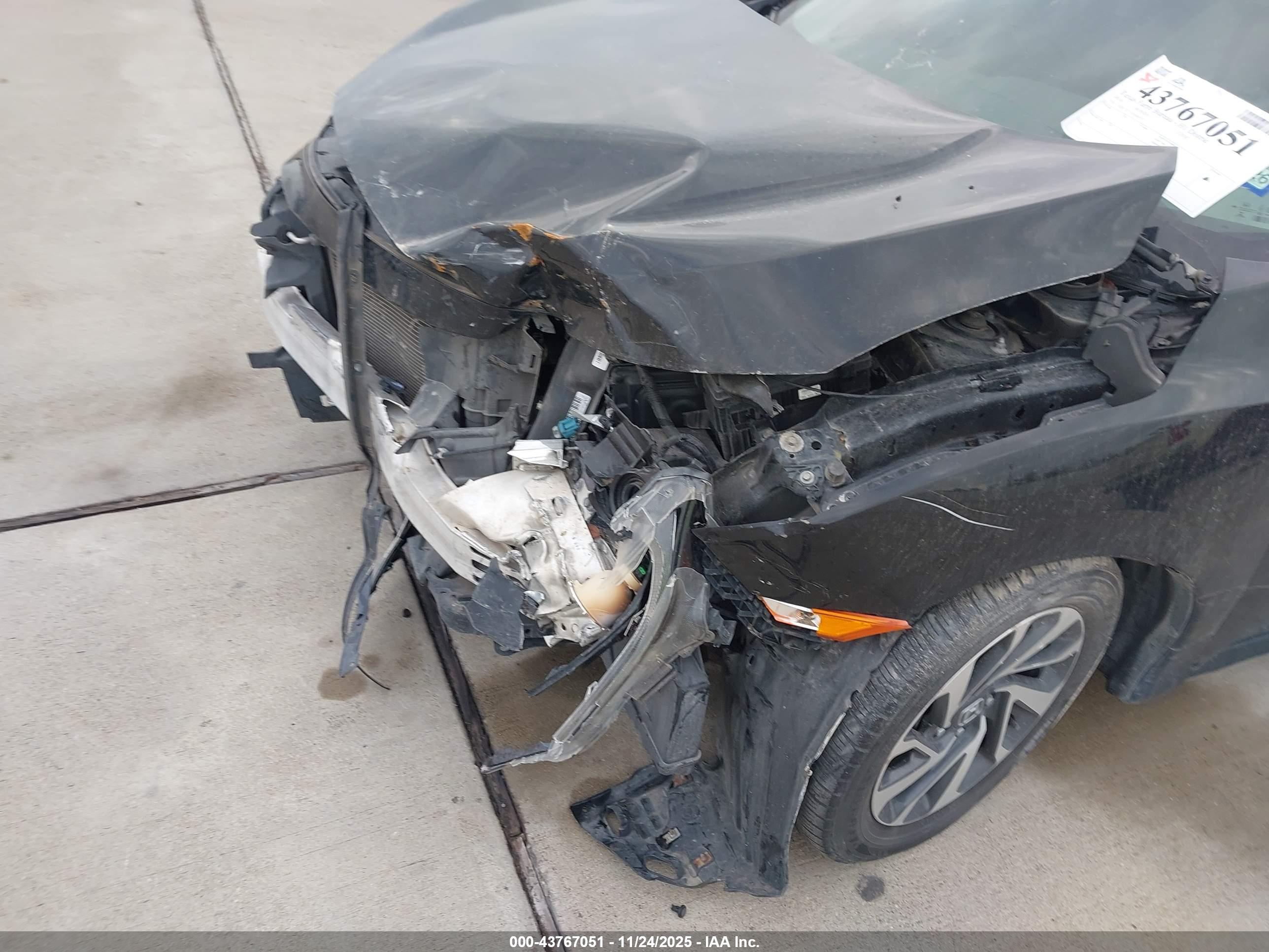 HONDA CIVIC image 6