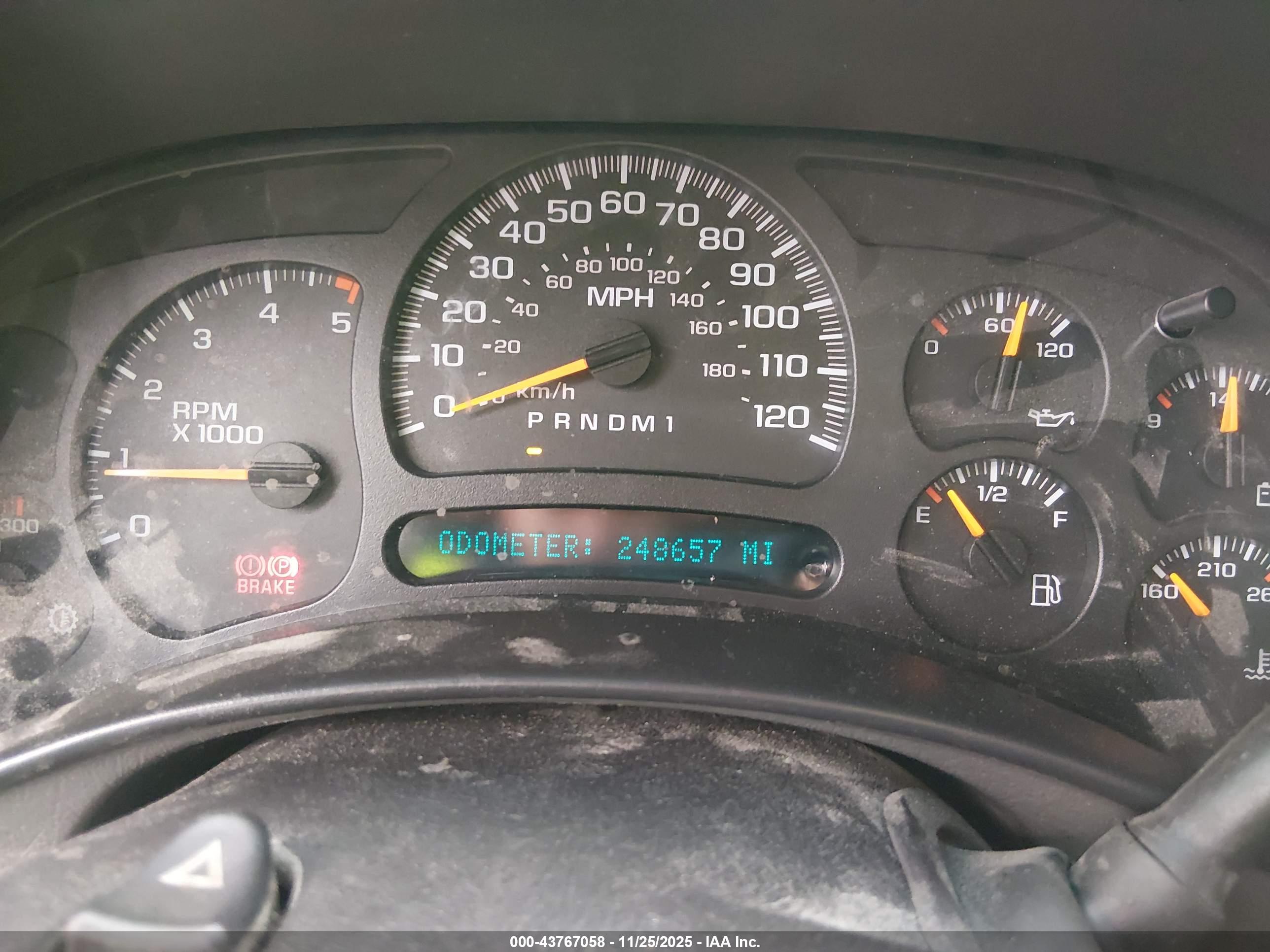 CHEVROLET SILVERADO image 7