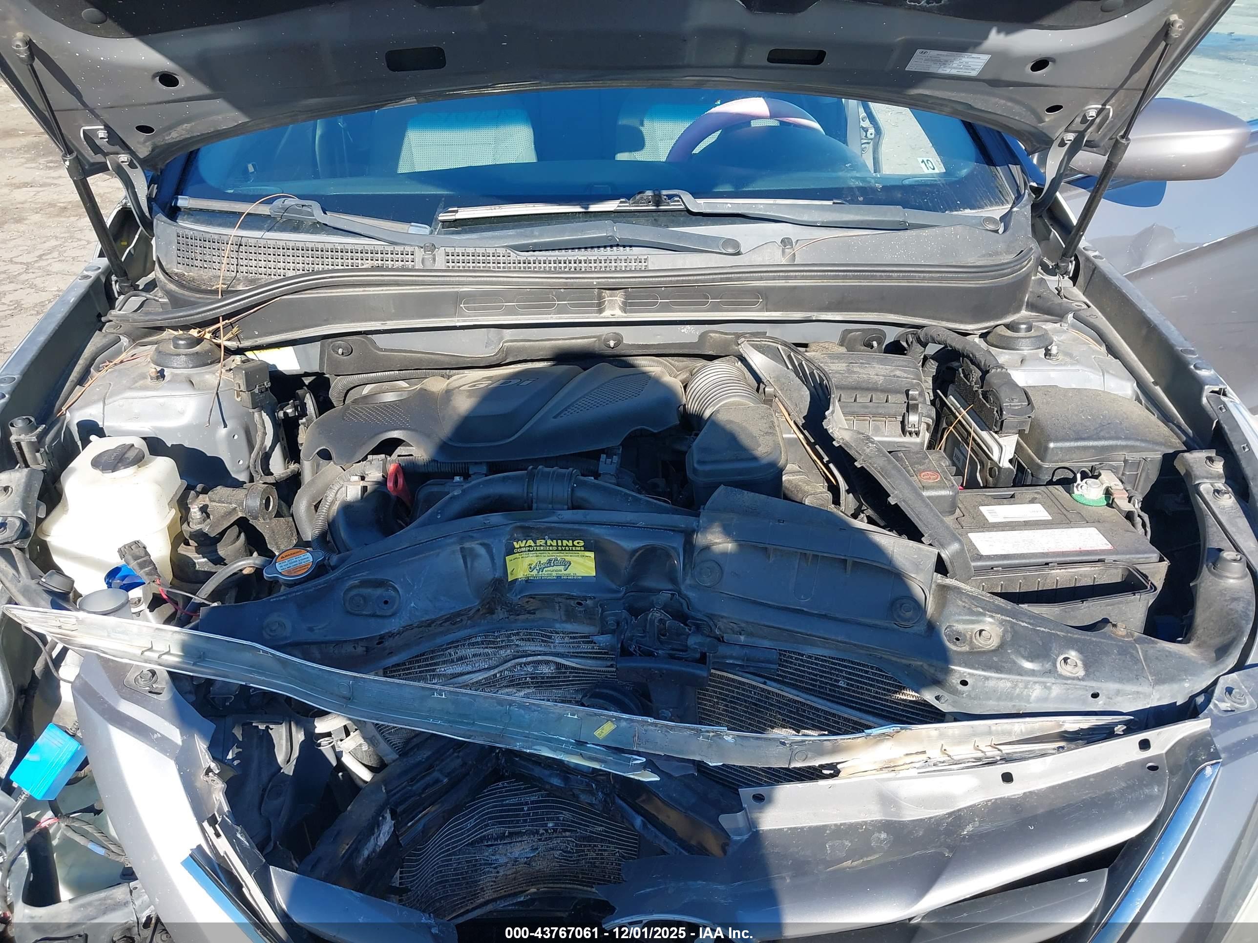 HYUNDAI SONATA image 10
