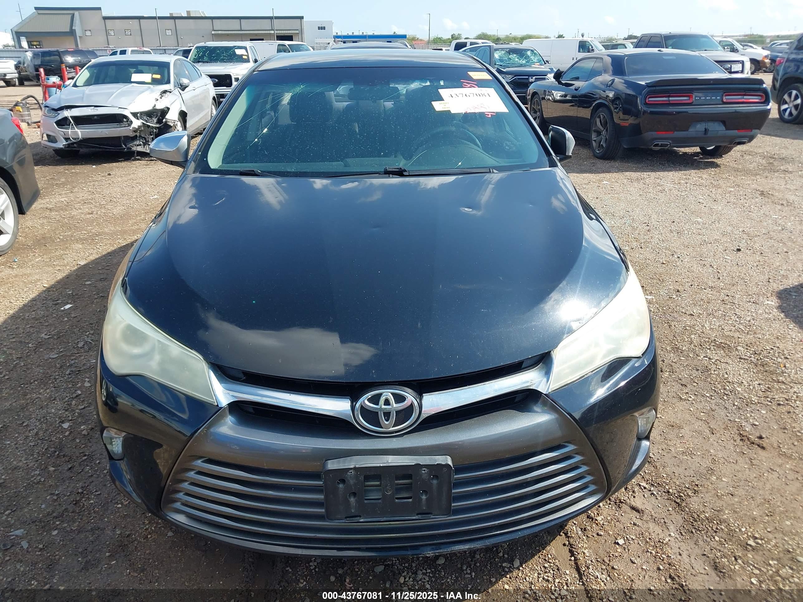TOYOTA CAMRY image 6