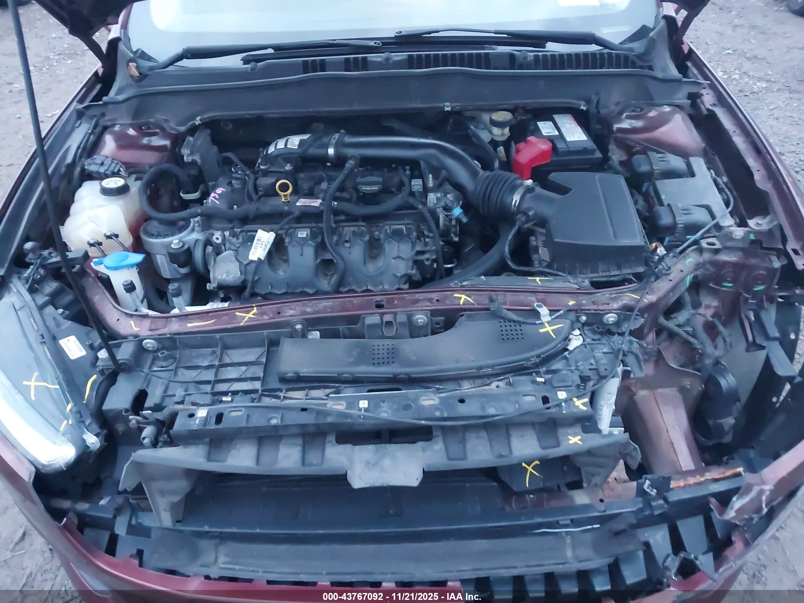 FORD FUSION image 10