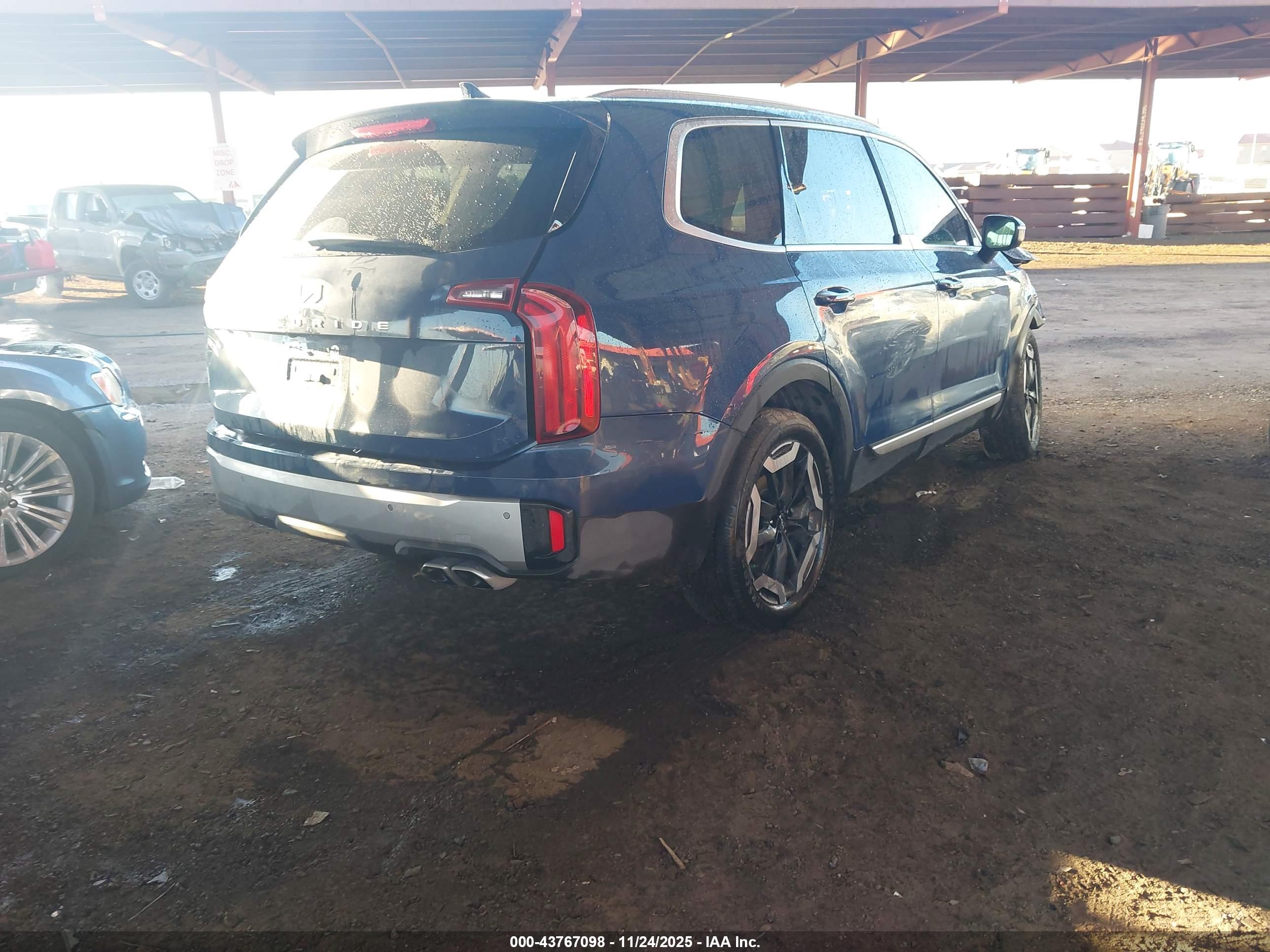 KIA TELLURIDE image 4