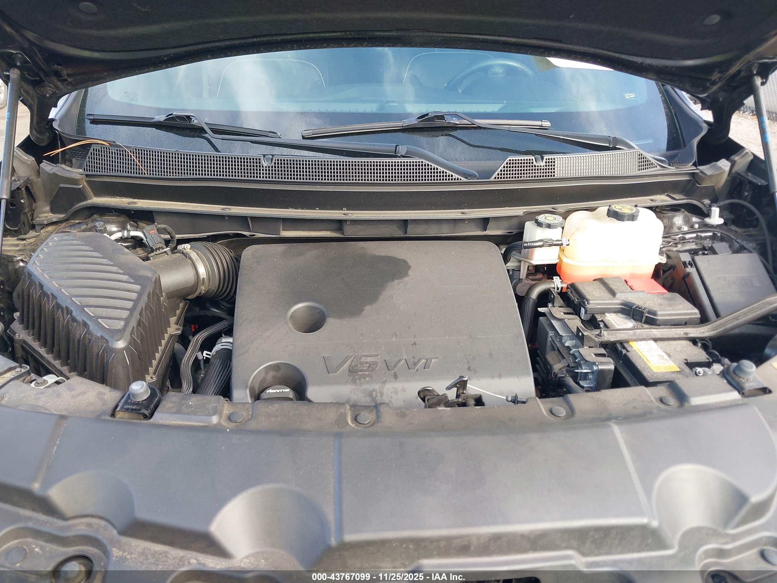 CHEVROLET TRAVERSE image 10