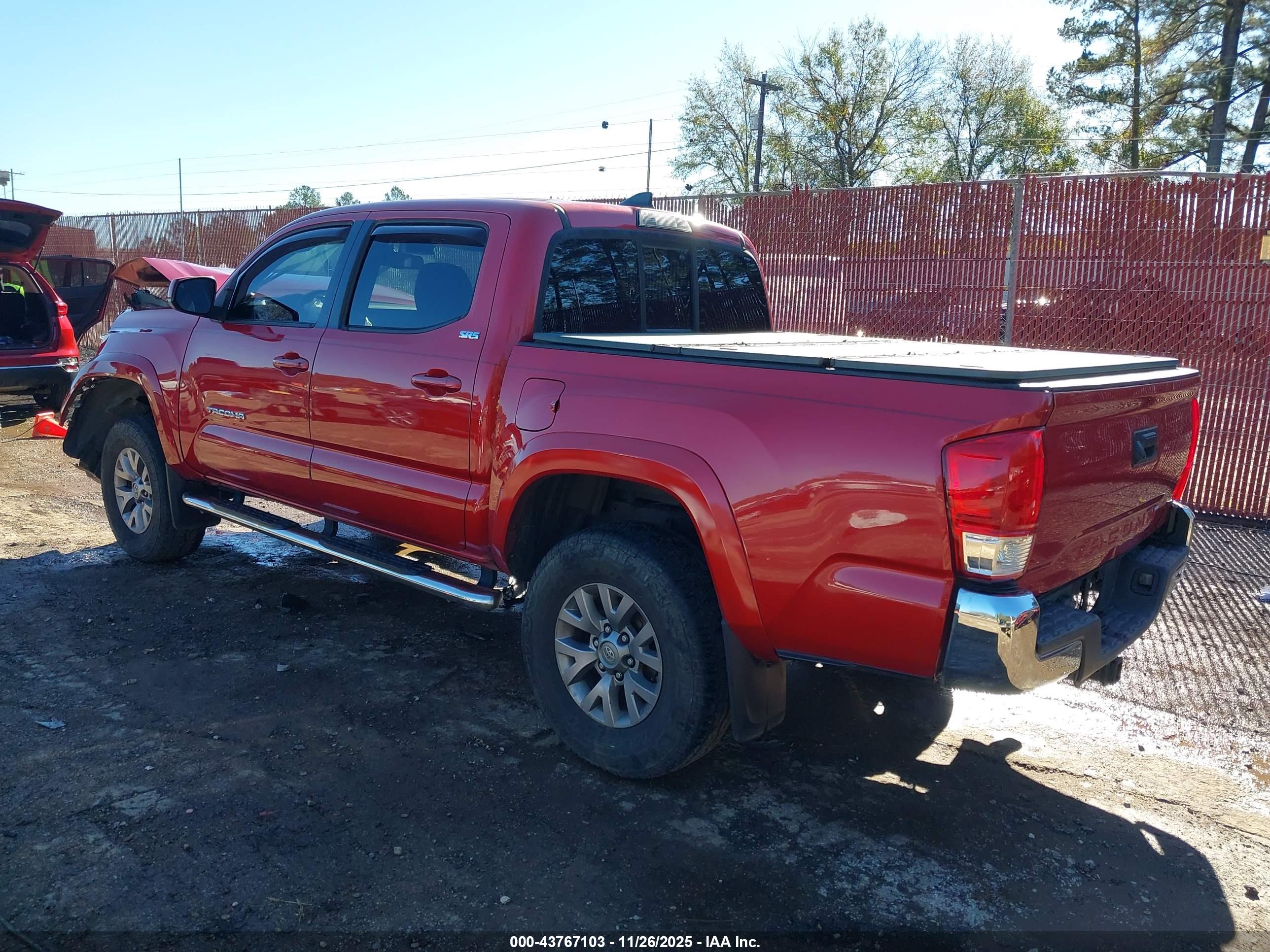TOYOTA TACOMA image 3