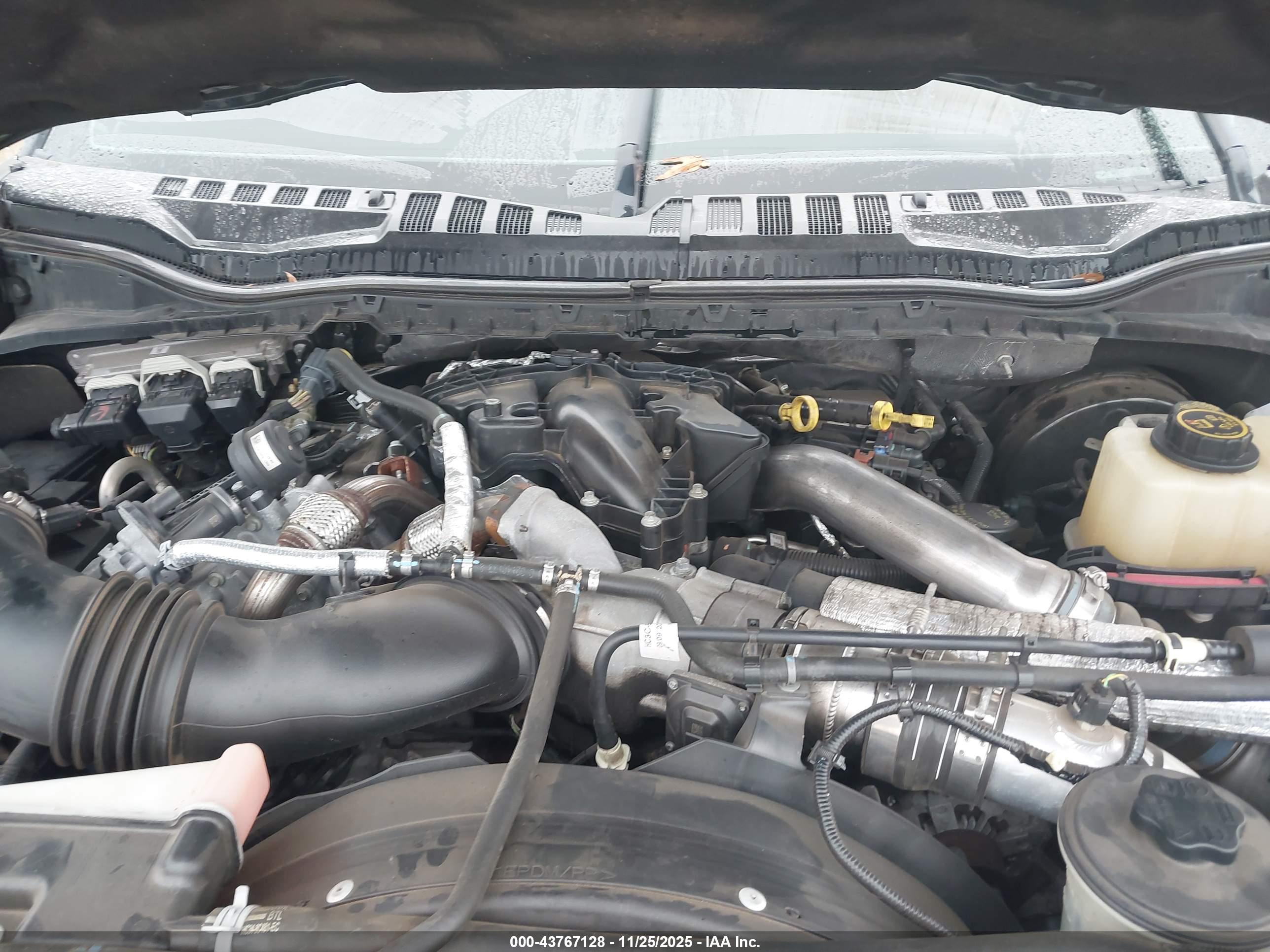 FORD F-250 image 10