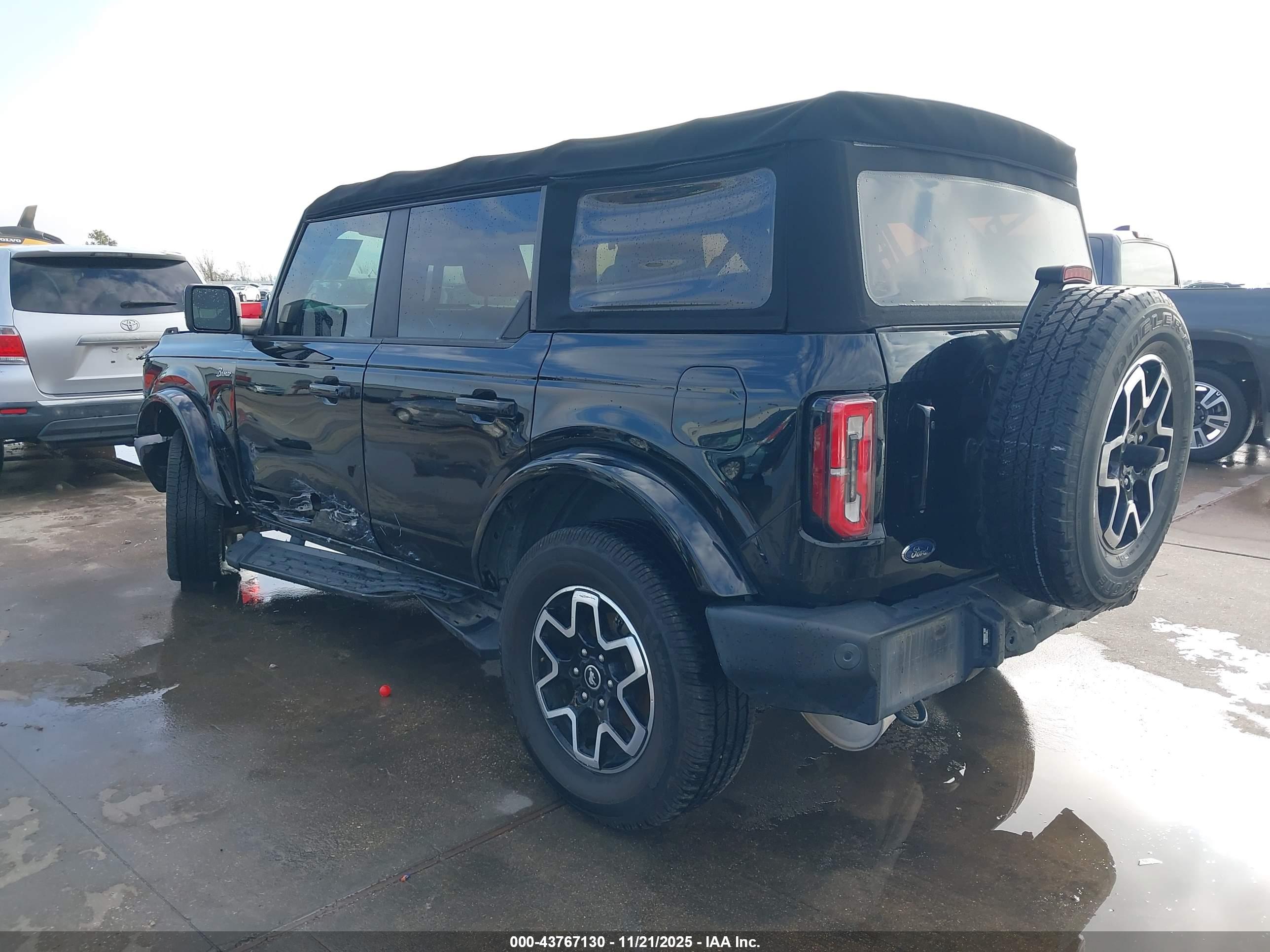 FORD BRONCO image 3
