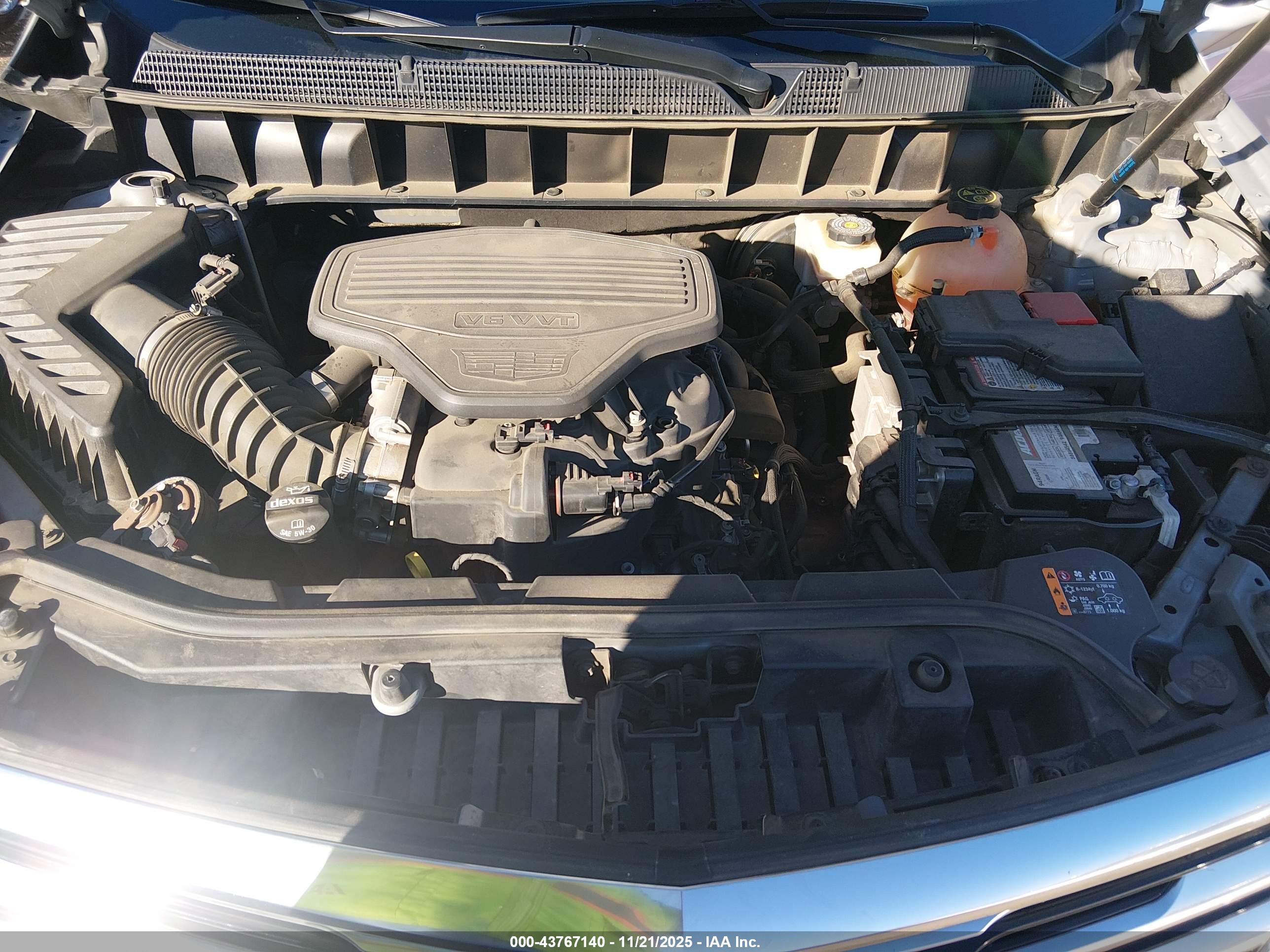CADILLAC XT5 image 10