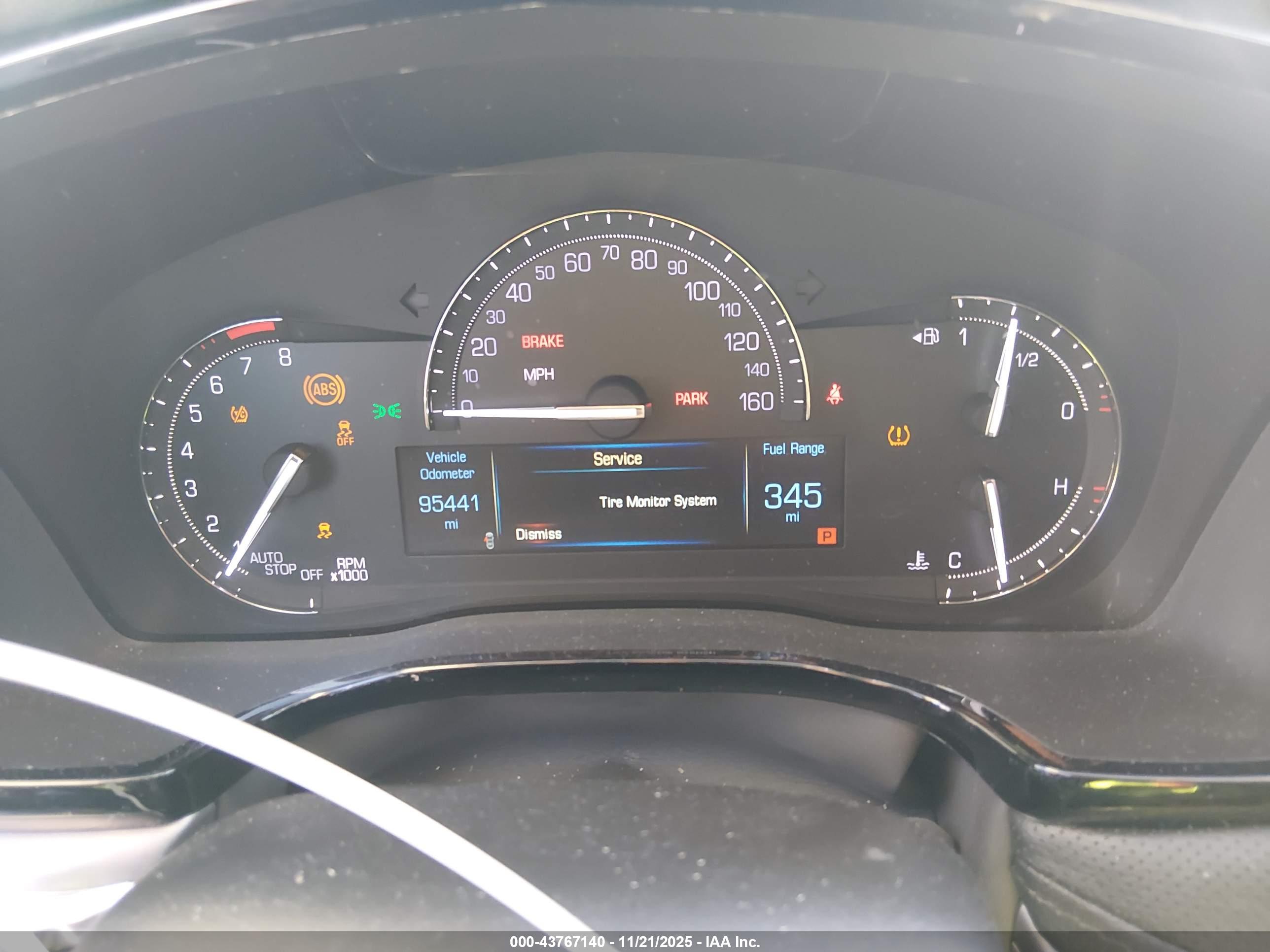 CADILLAC XT5 image 7