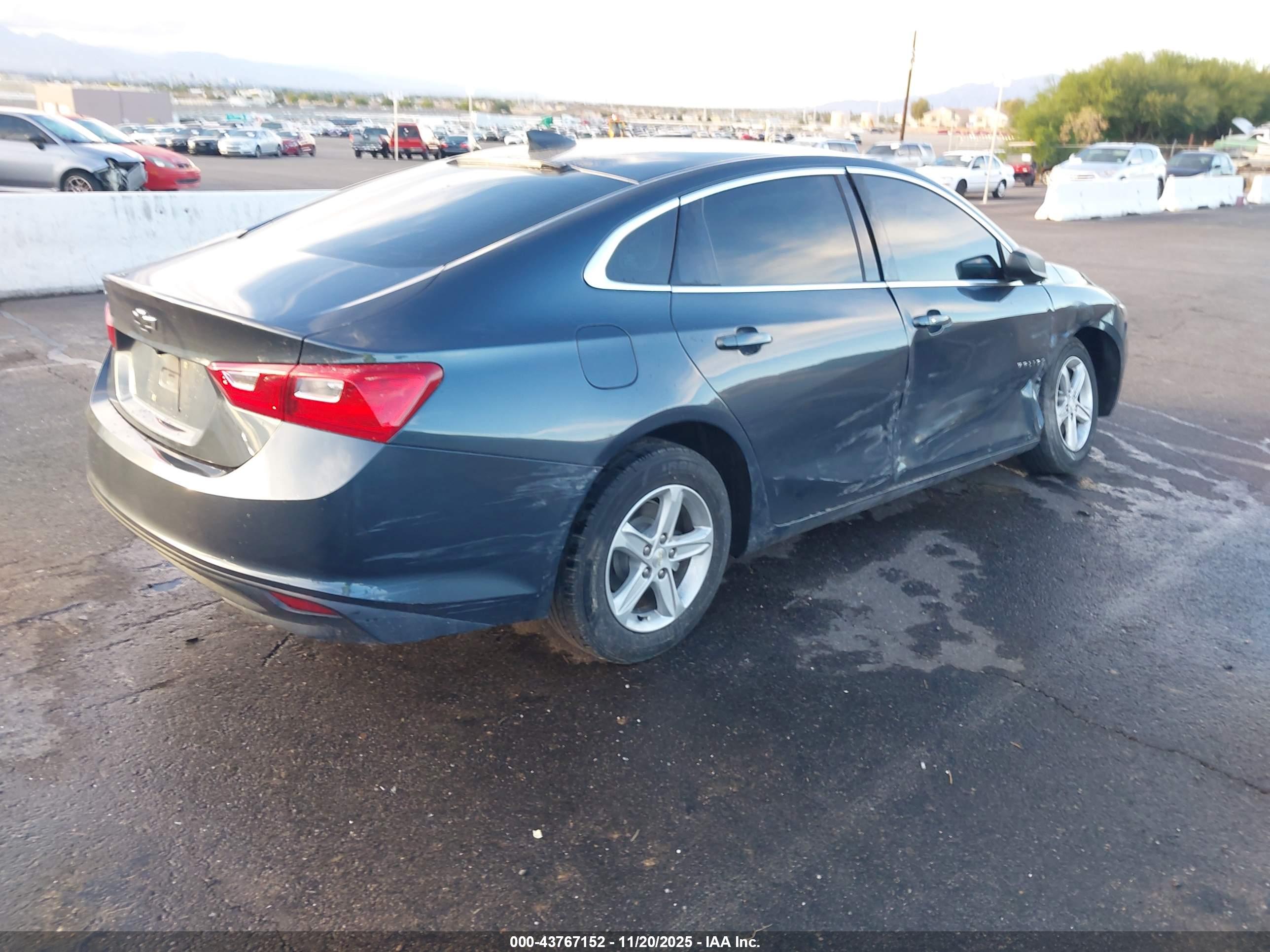CHEVROLET MALIBU image 4
