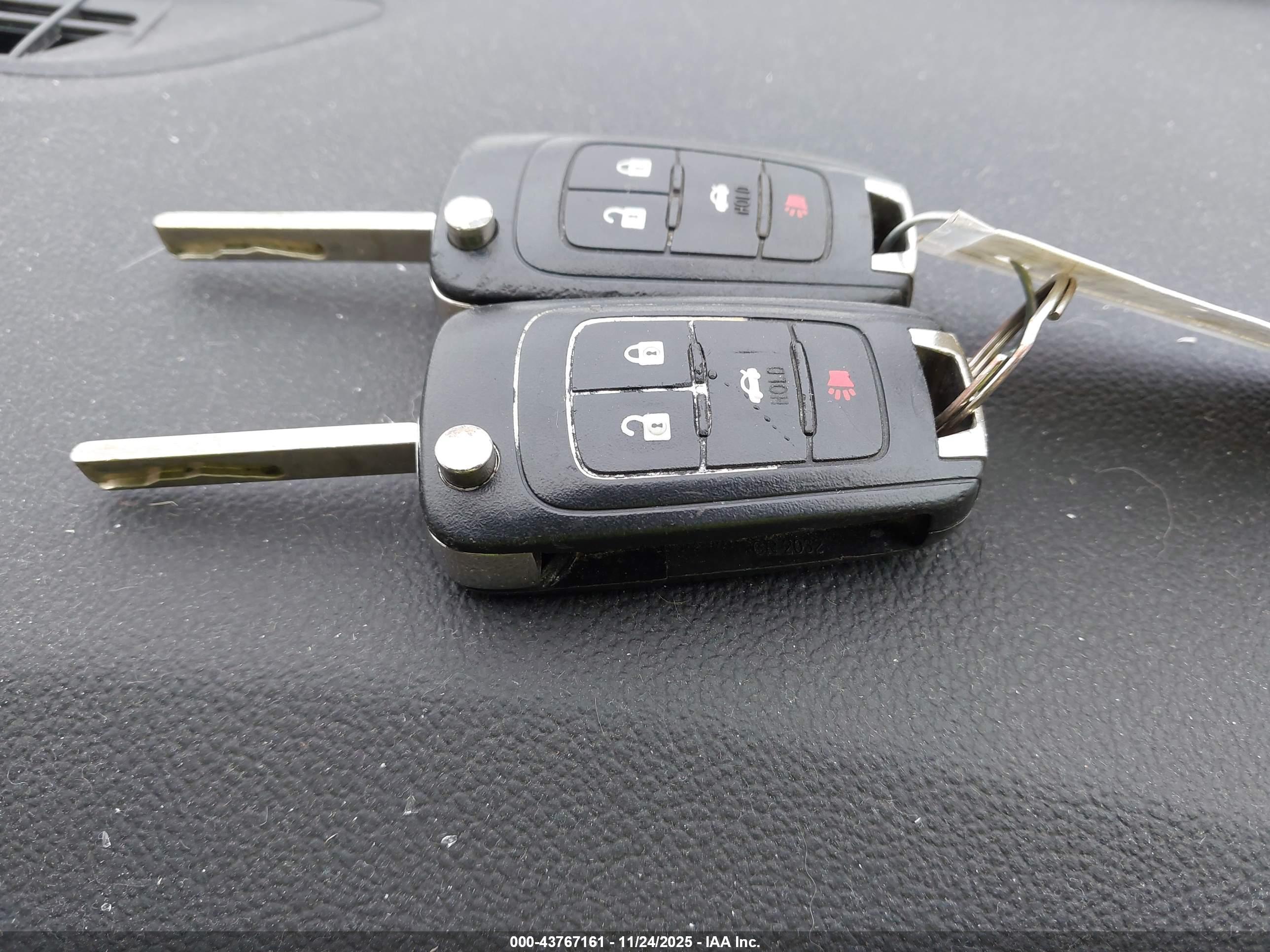 CHEVROLET CRUZE image 11