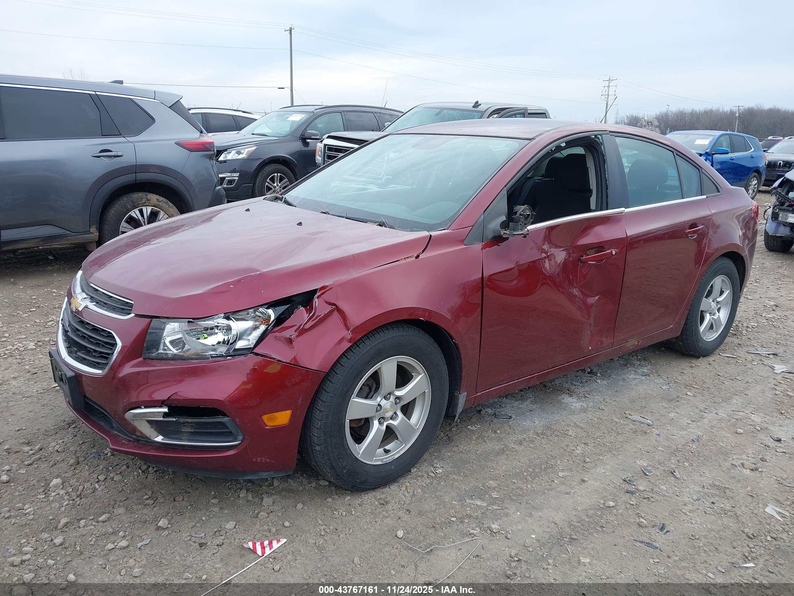 CHEVROLET CRUZE image 2