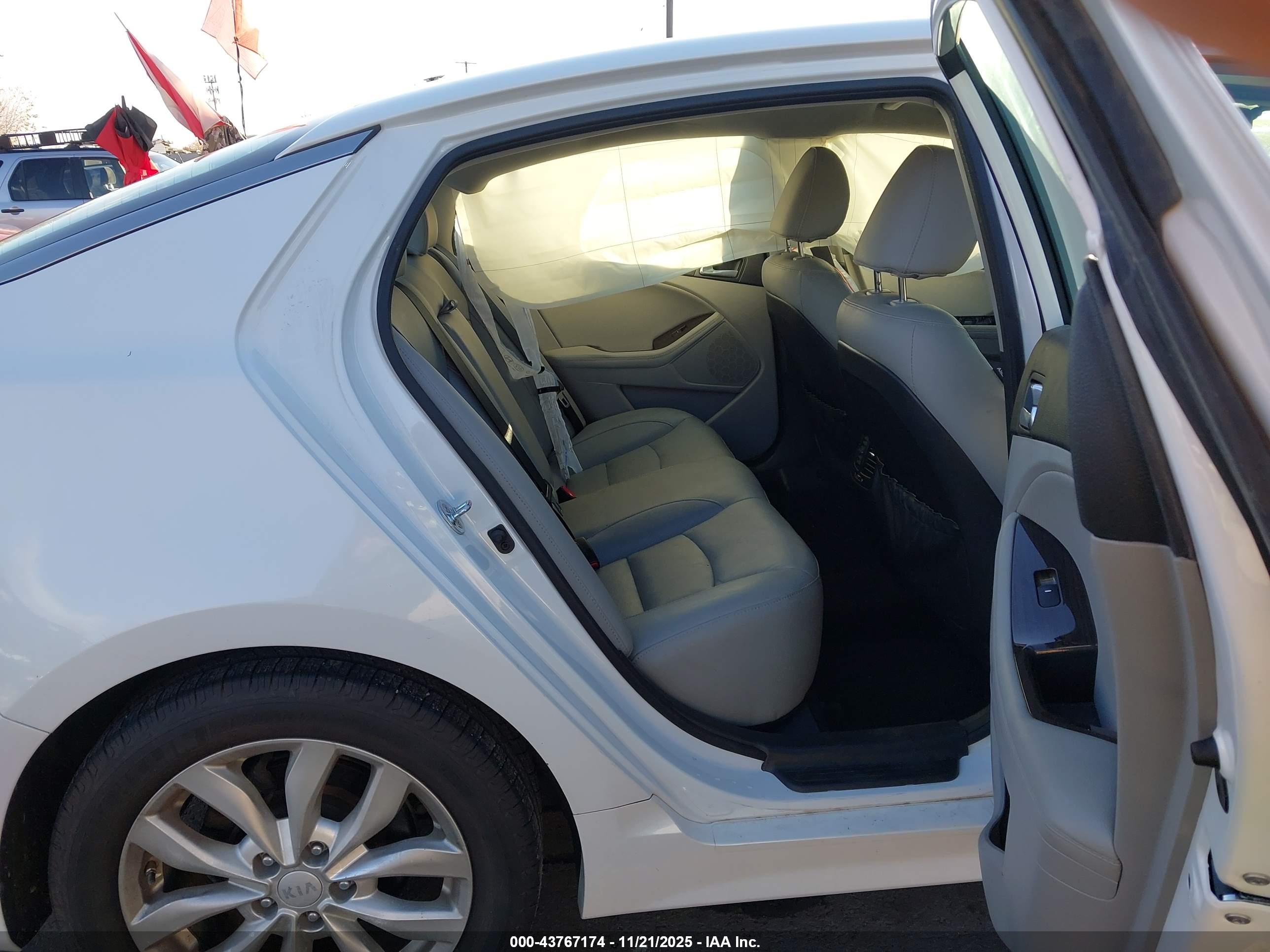KIA OPTIMA image 8