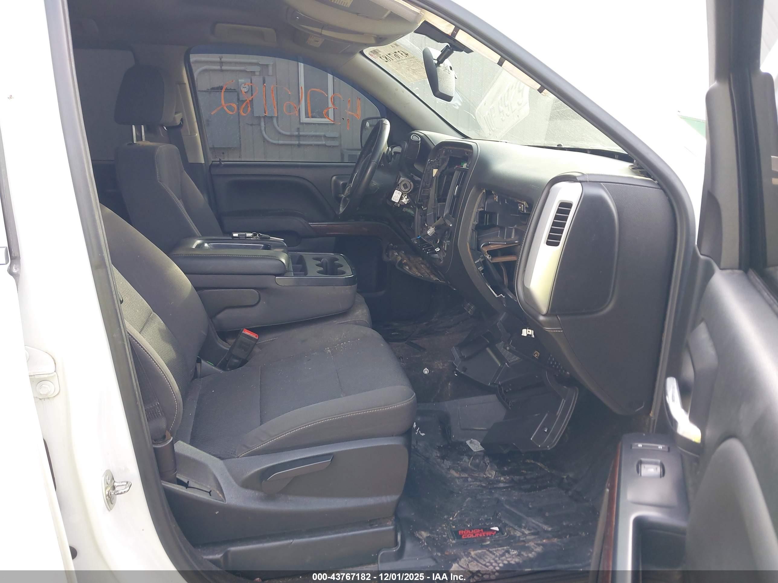 GMC SIERRA image 5