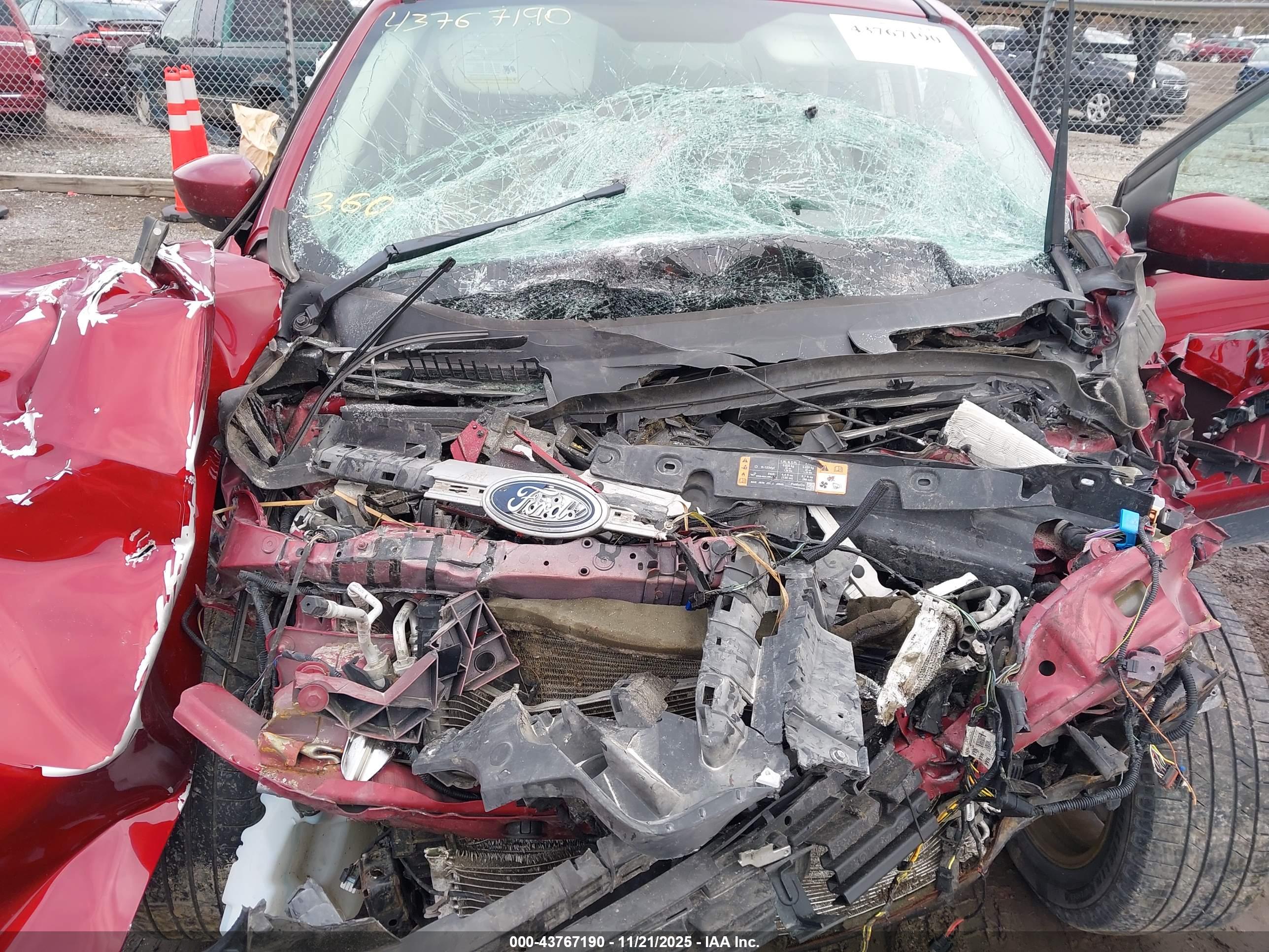 FORD ESCAPE image 10