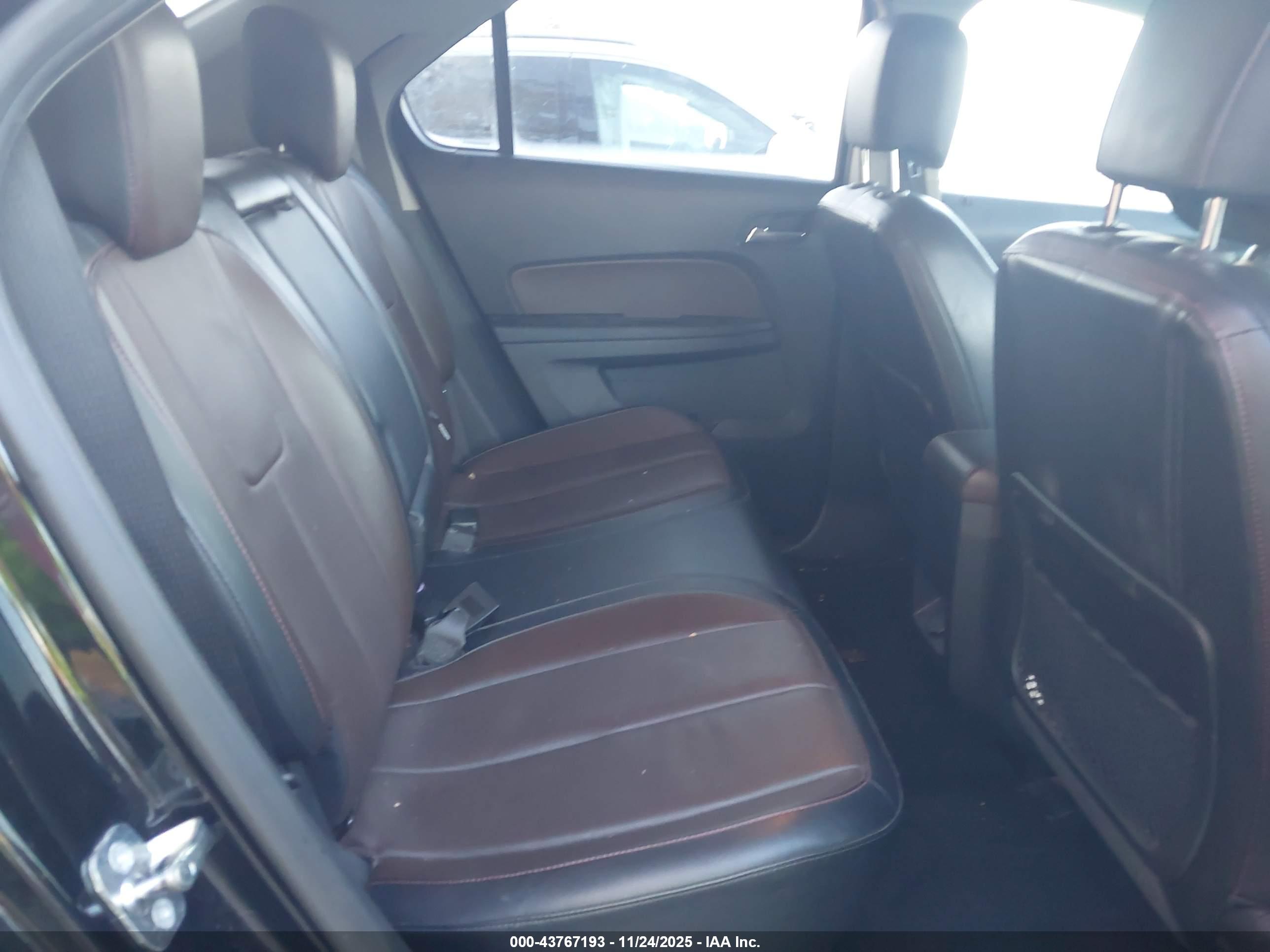 CHEVROLET EQUINOX image 8