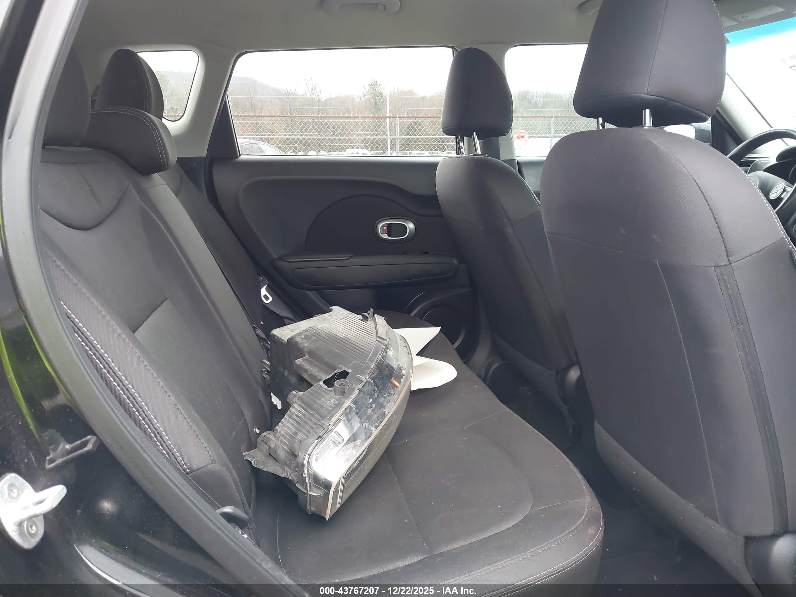 KIA SOUL image 8