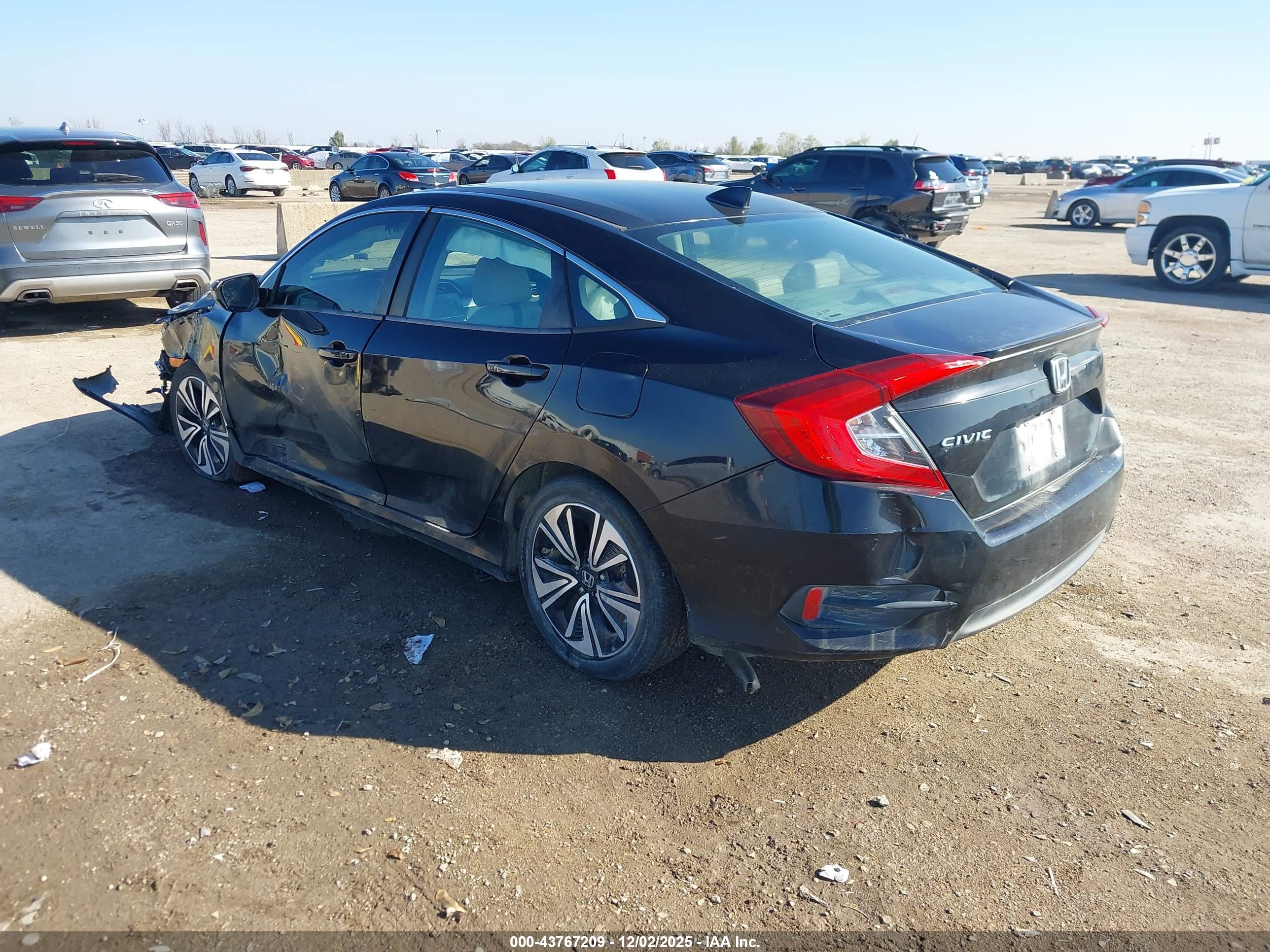 HONDA CIVIC image 3