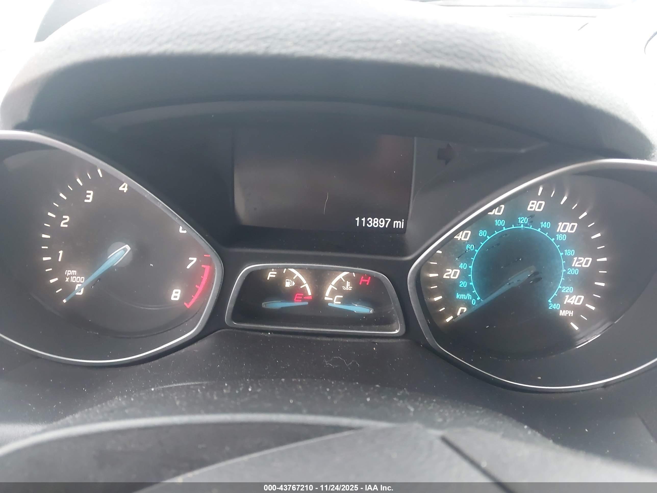 FORD ESCAPE image 7
