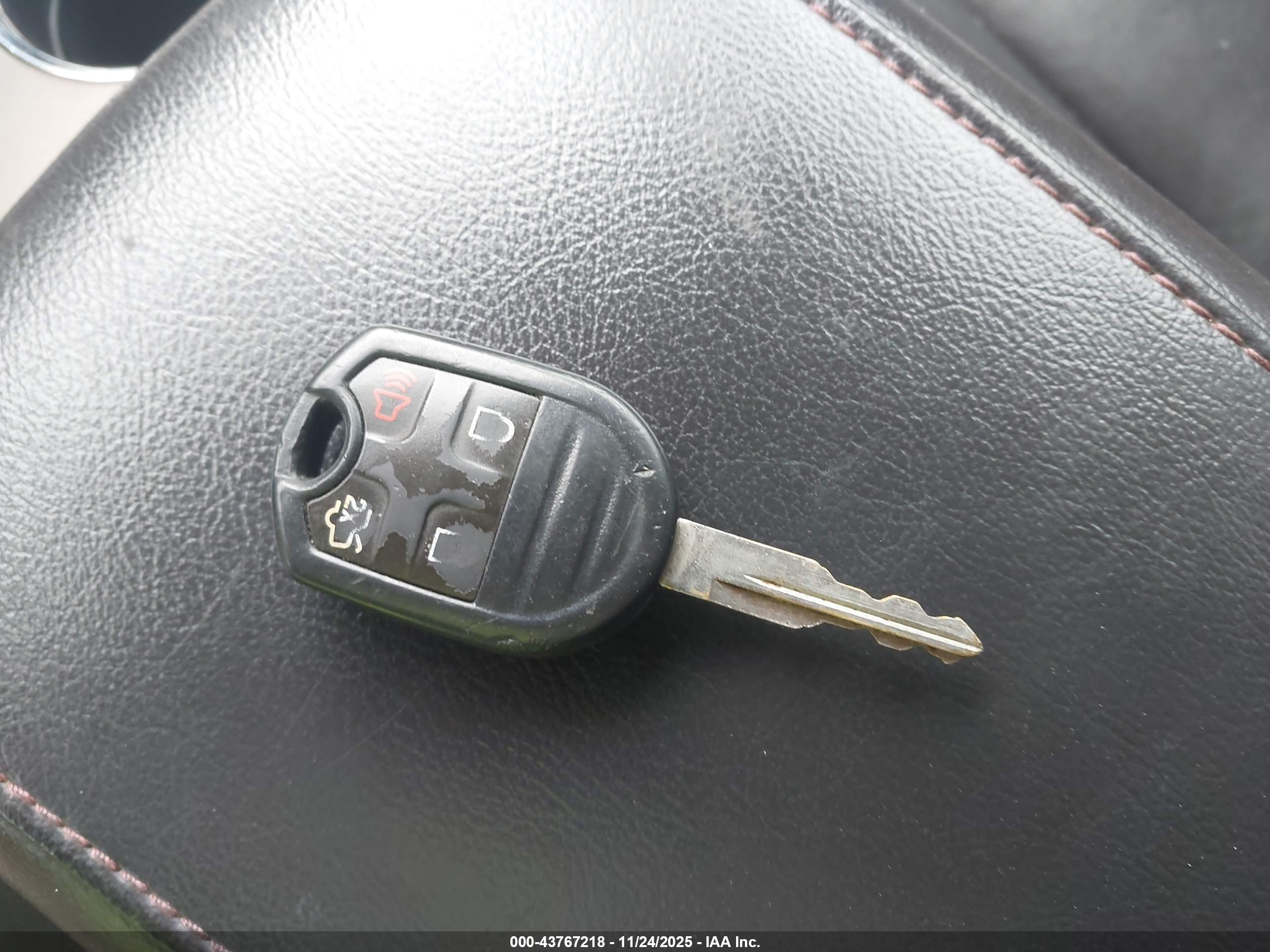 FORD EDGE image 11