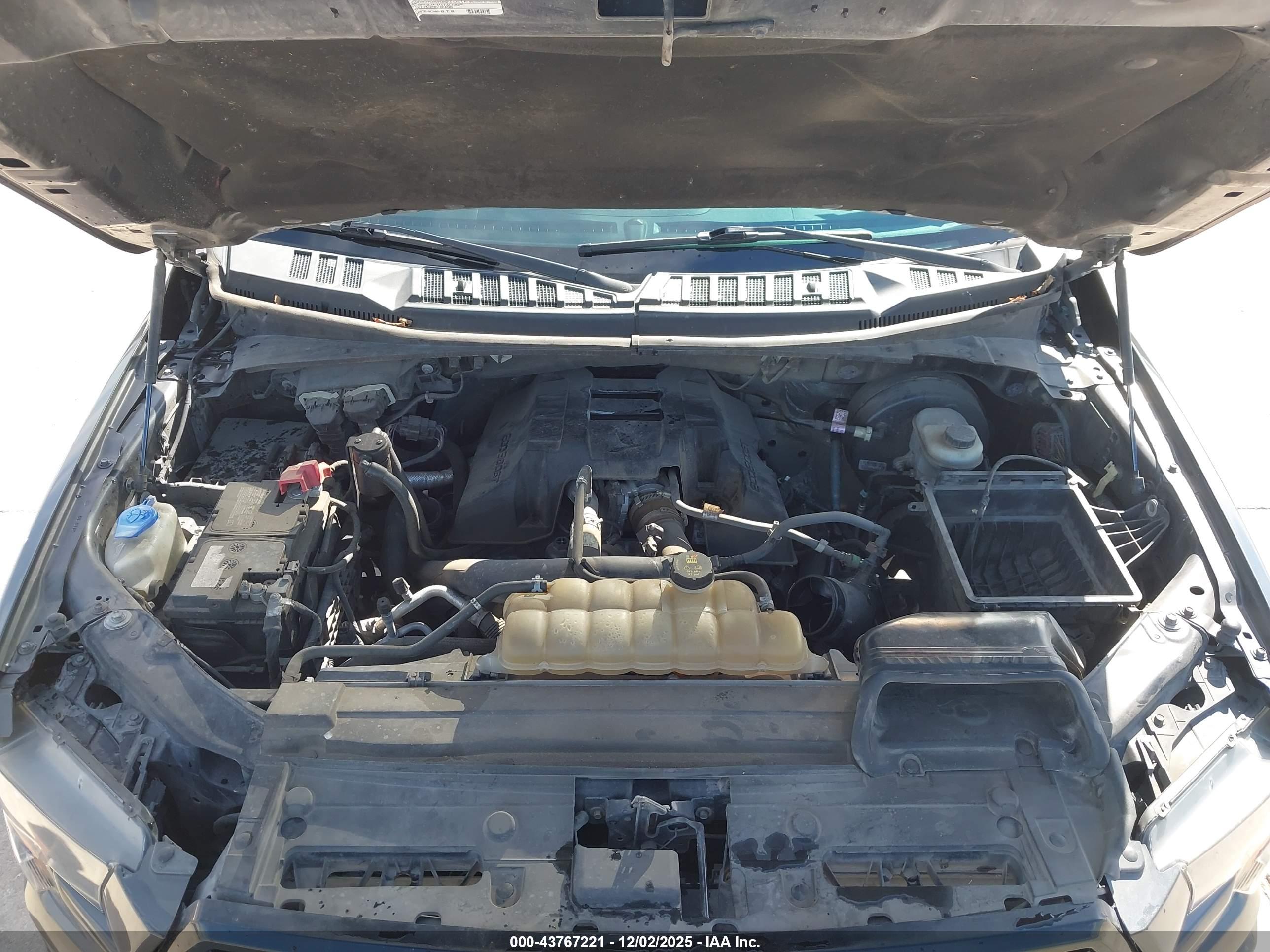 FORD F-150 image 10