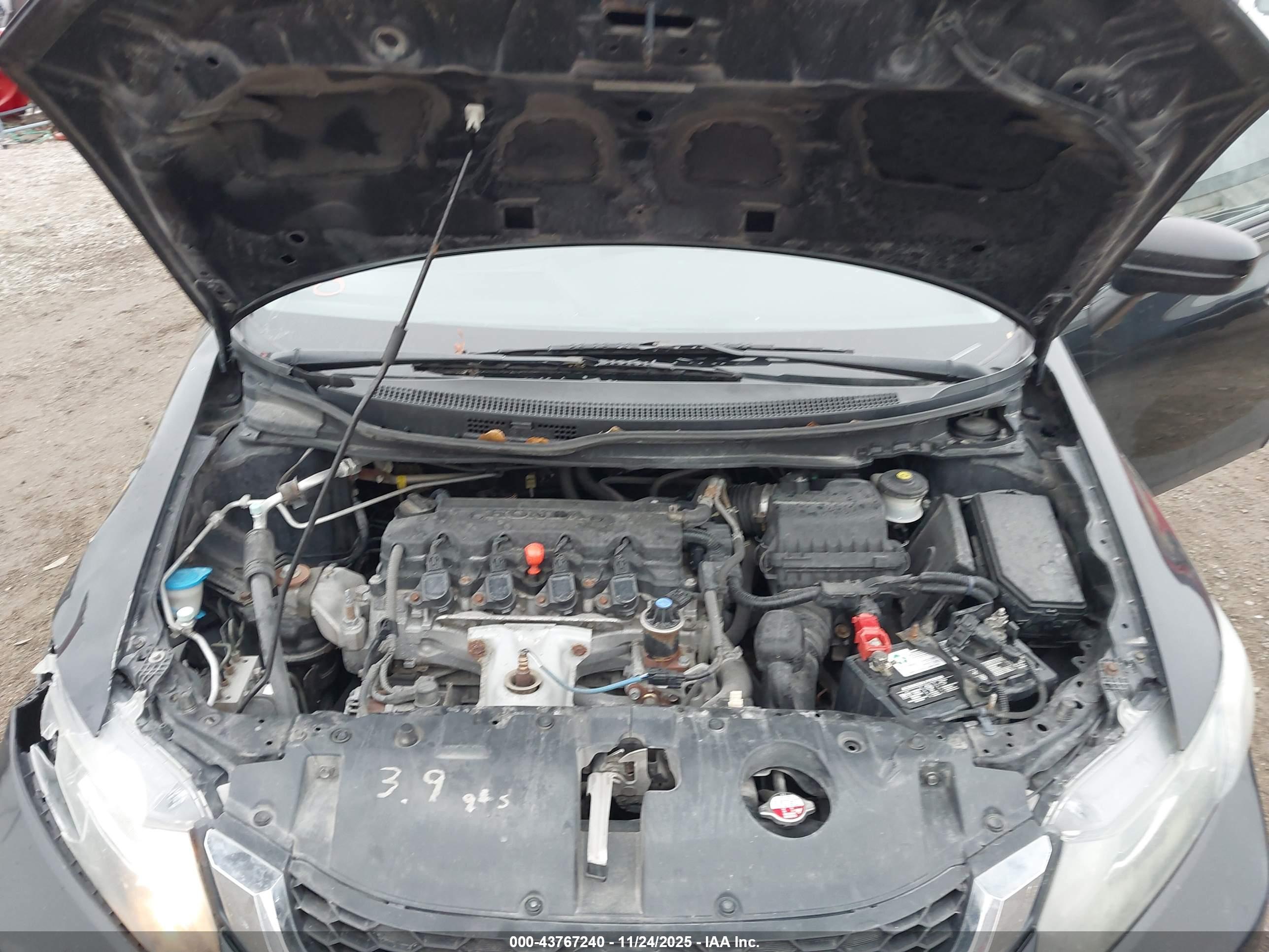 HONDA CIVIC image 10