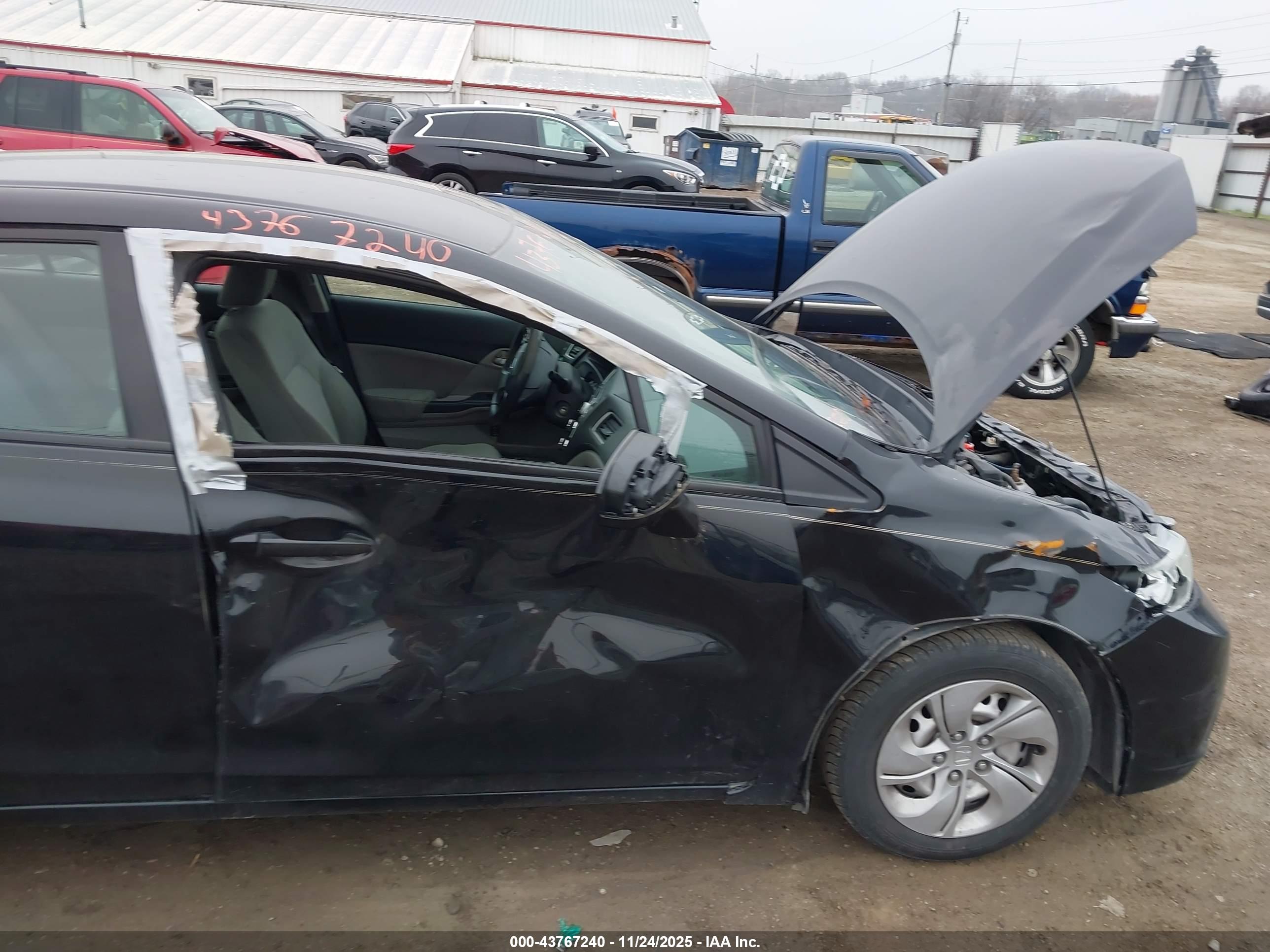 HONDA CIVIC image 6