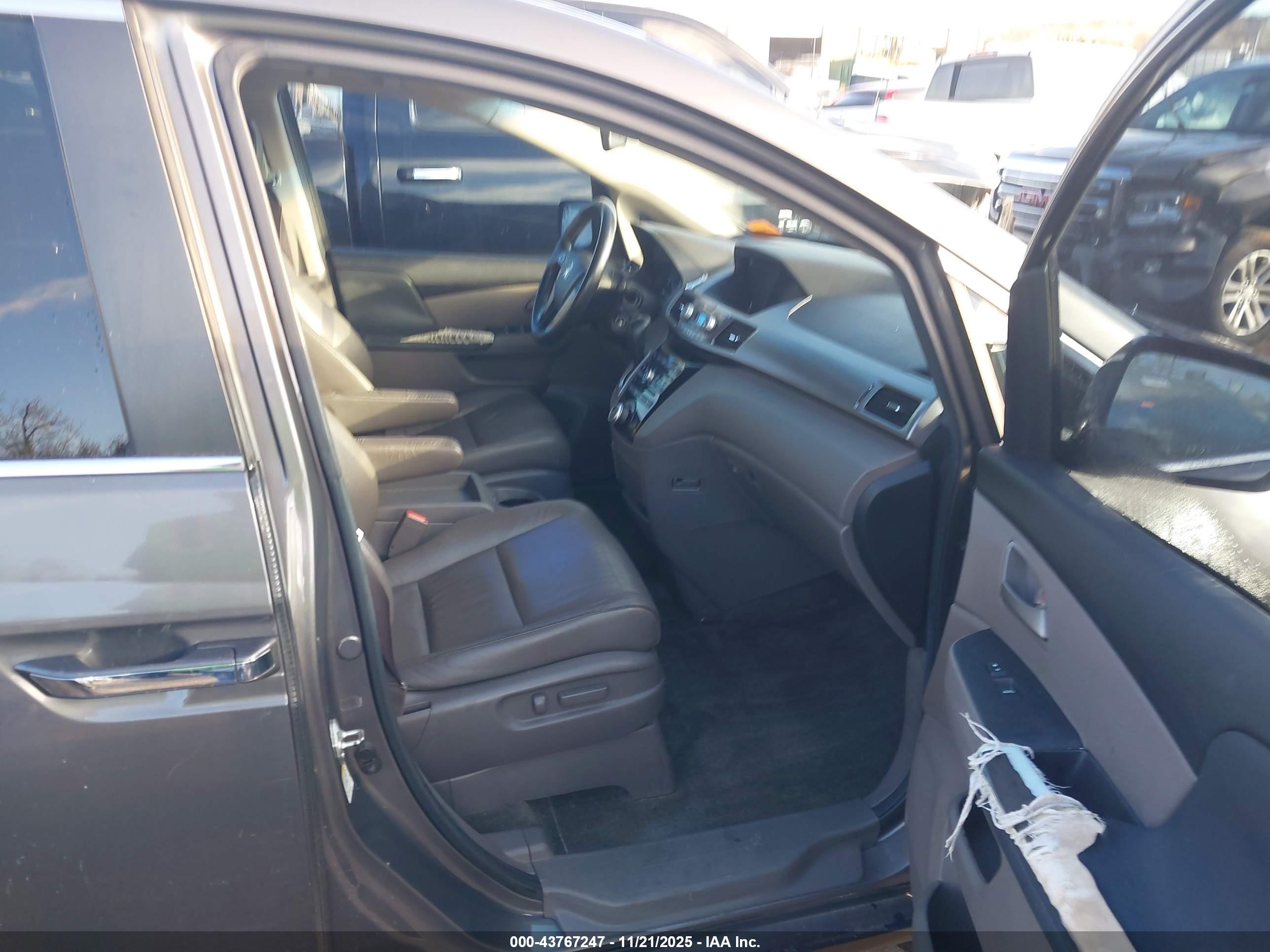 HONDA ODYSSEY image 5