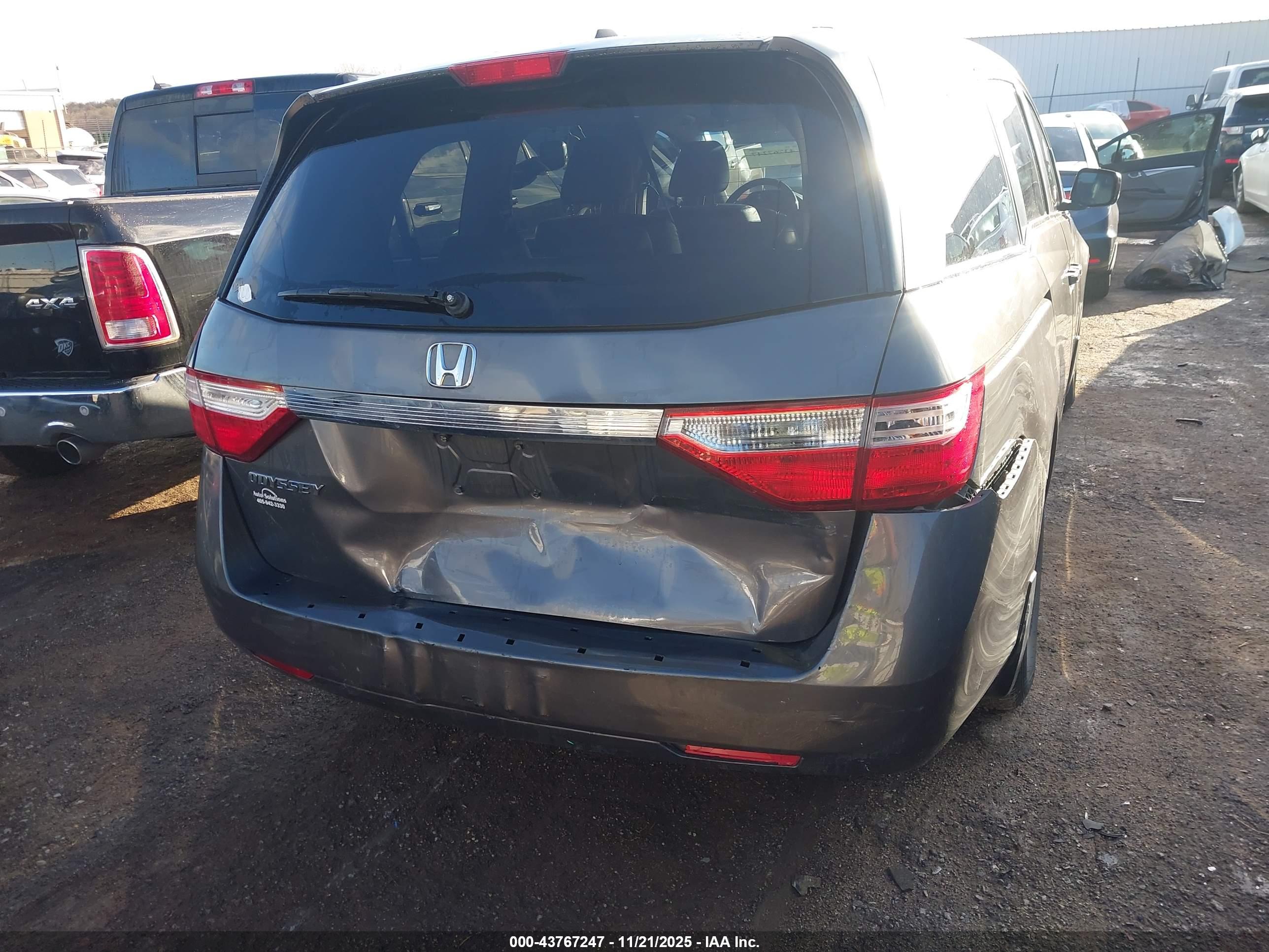 HONDA ODYSSEY image 6