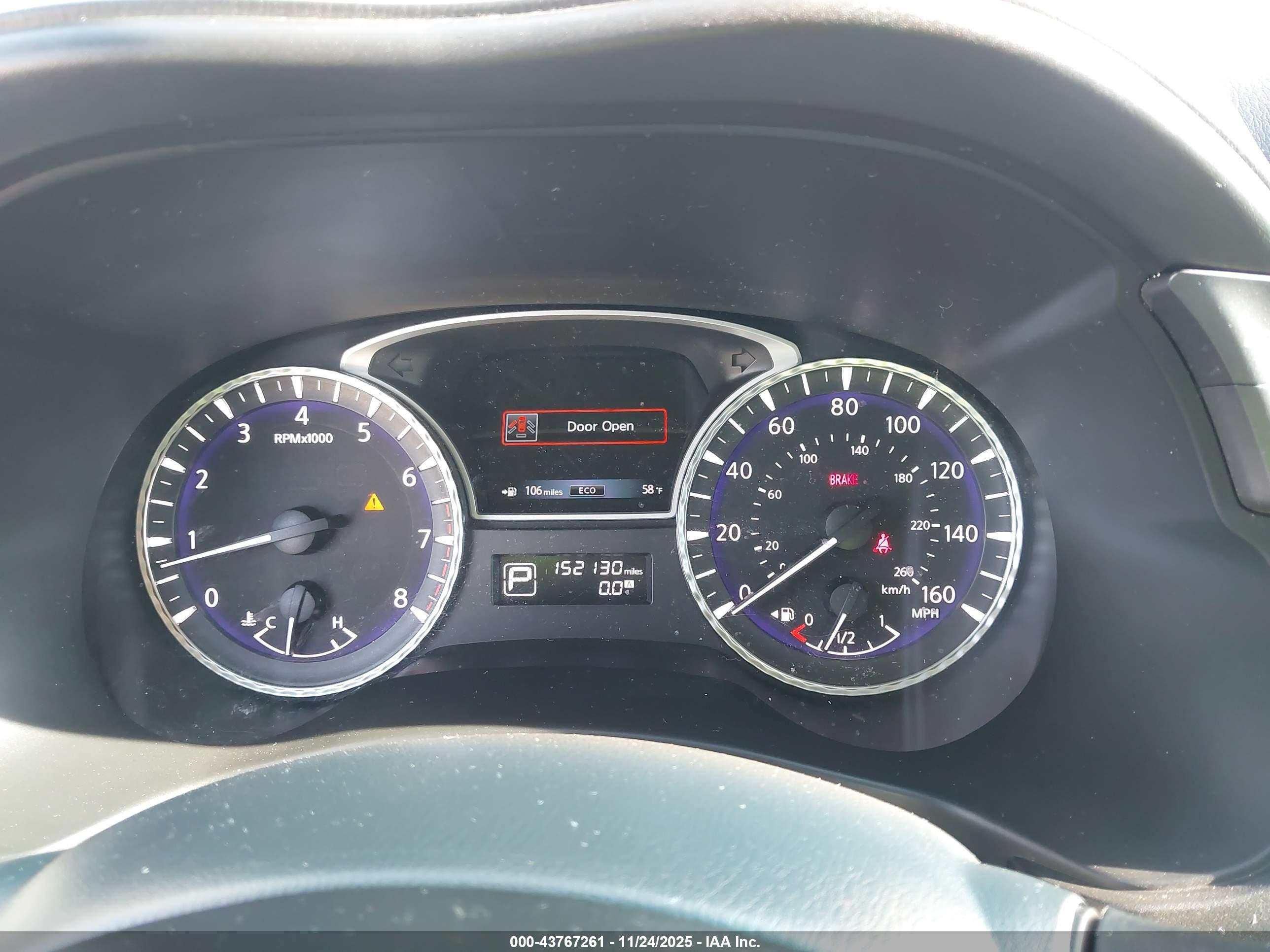 INFINITI JX35 image 7