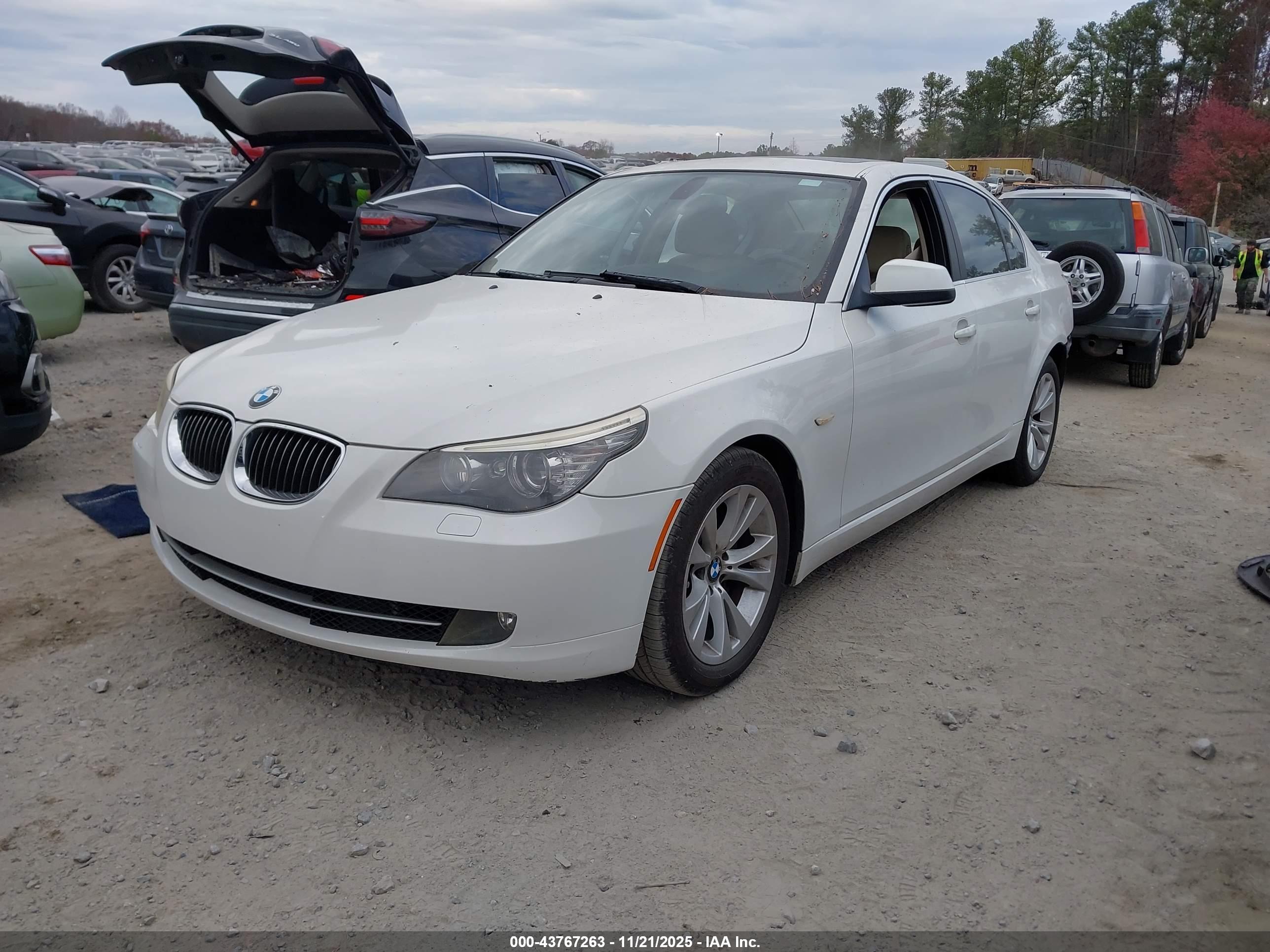 BMW 535I image 2