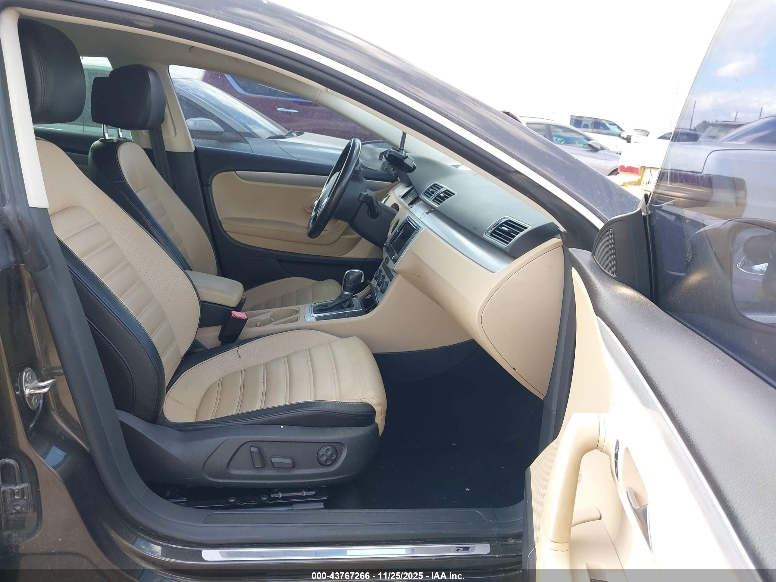 VOLKSWAGEN CC image 5