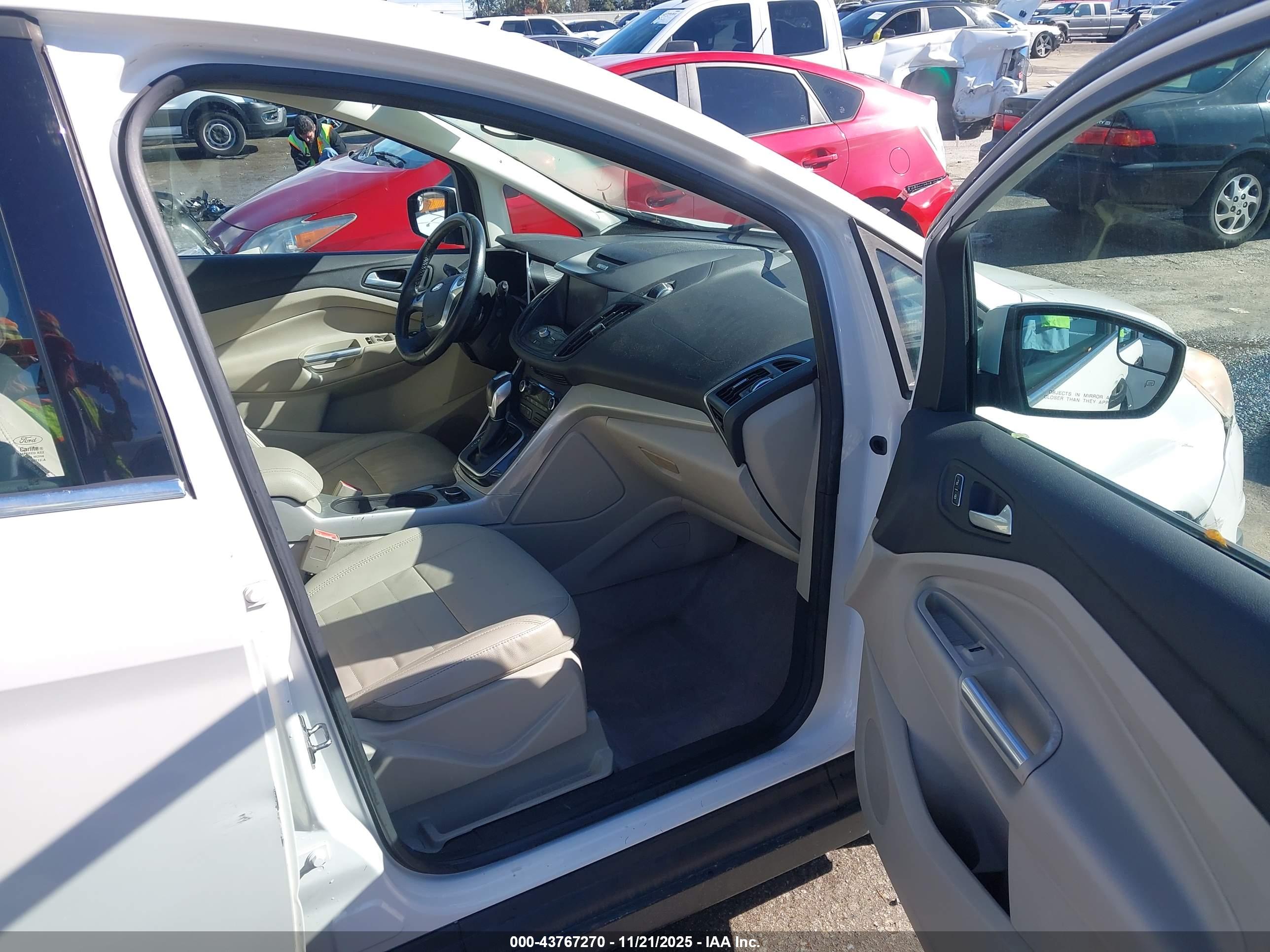 FORD C-MAX image 5