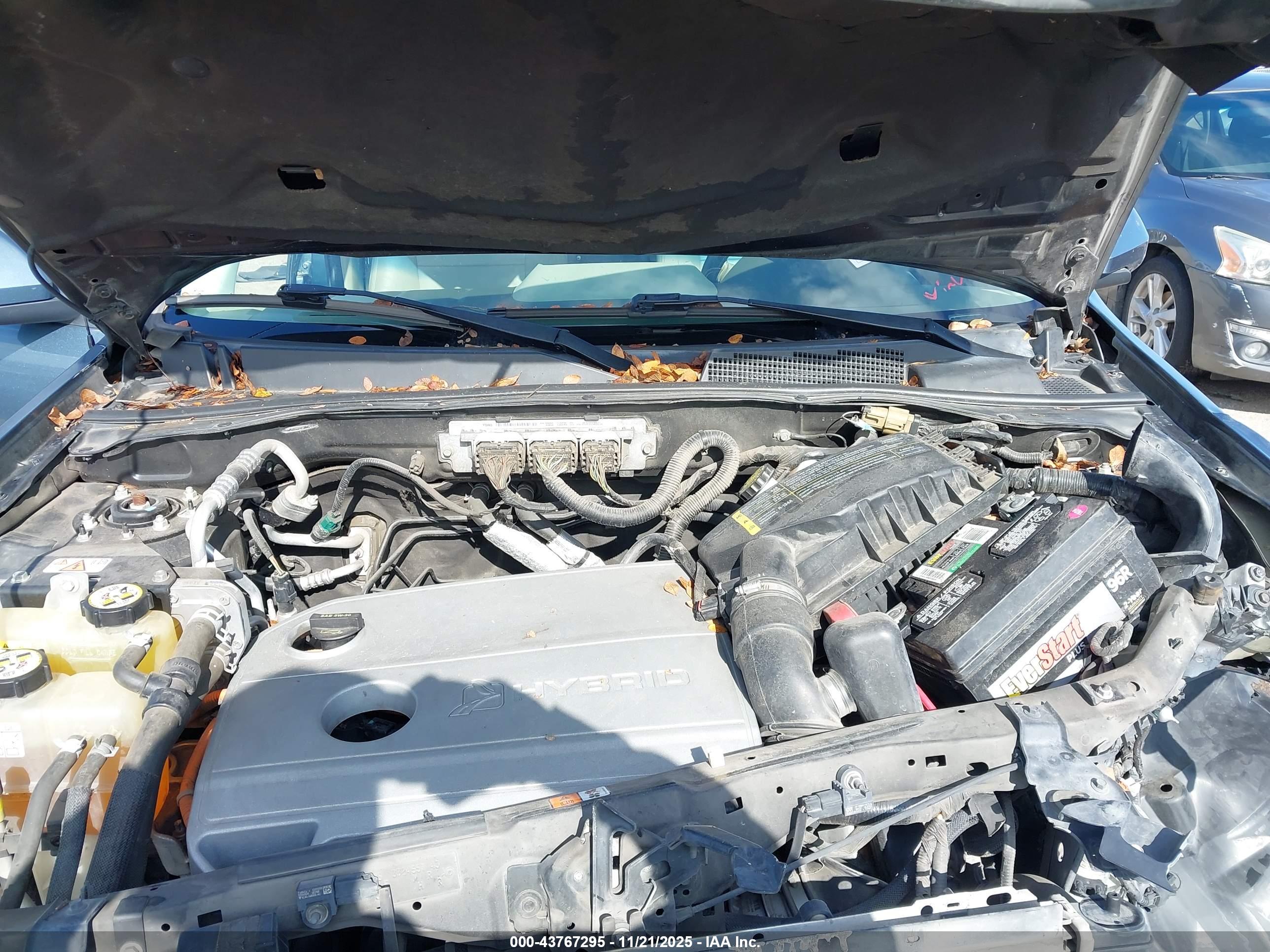 FORD ESCAPE image 10