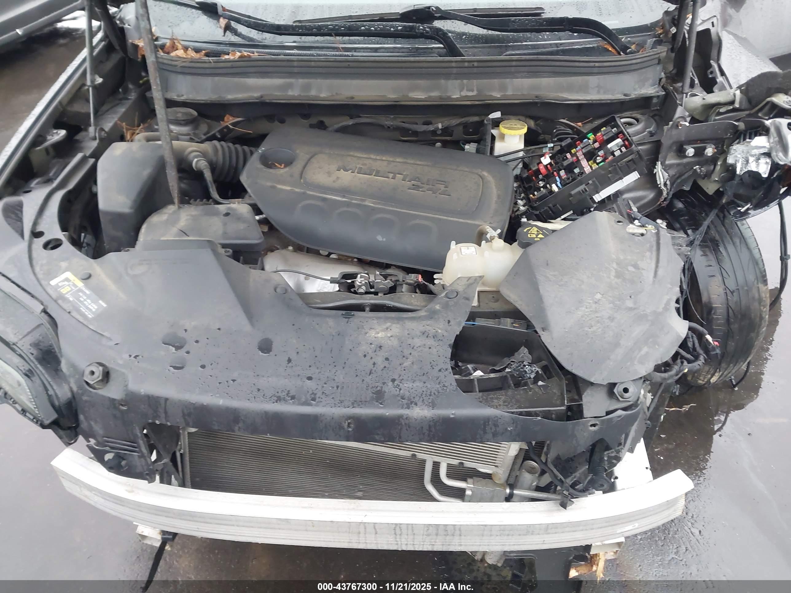 JEEP CHEROKEE image 10
