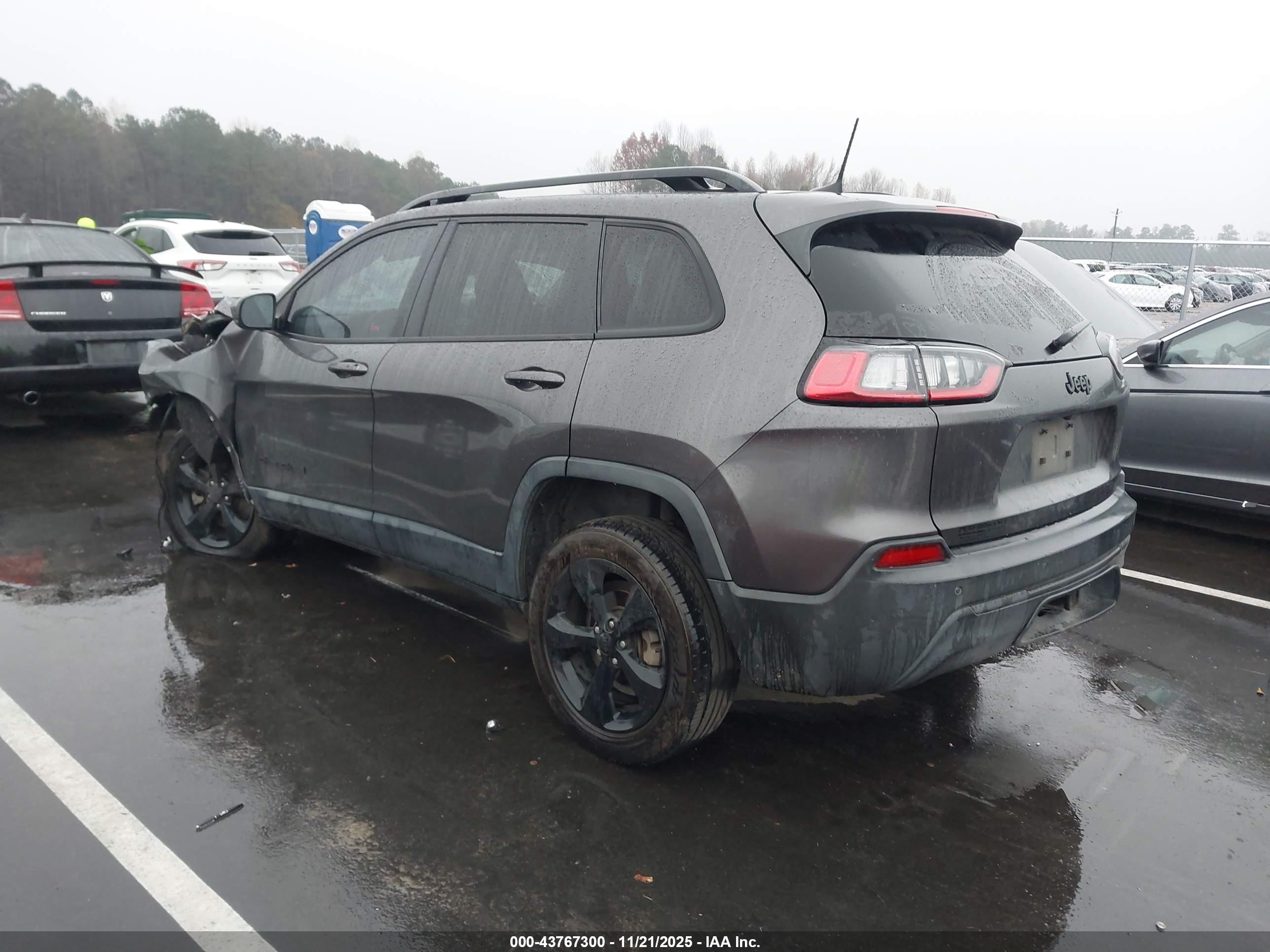 JEEP CHEROKEE image 3