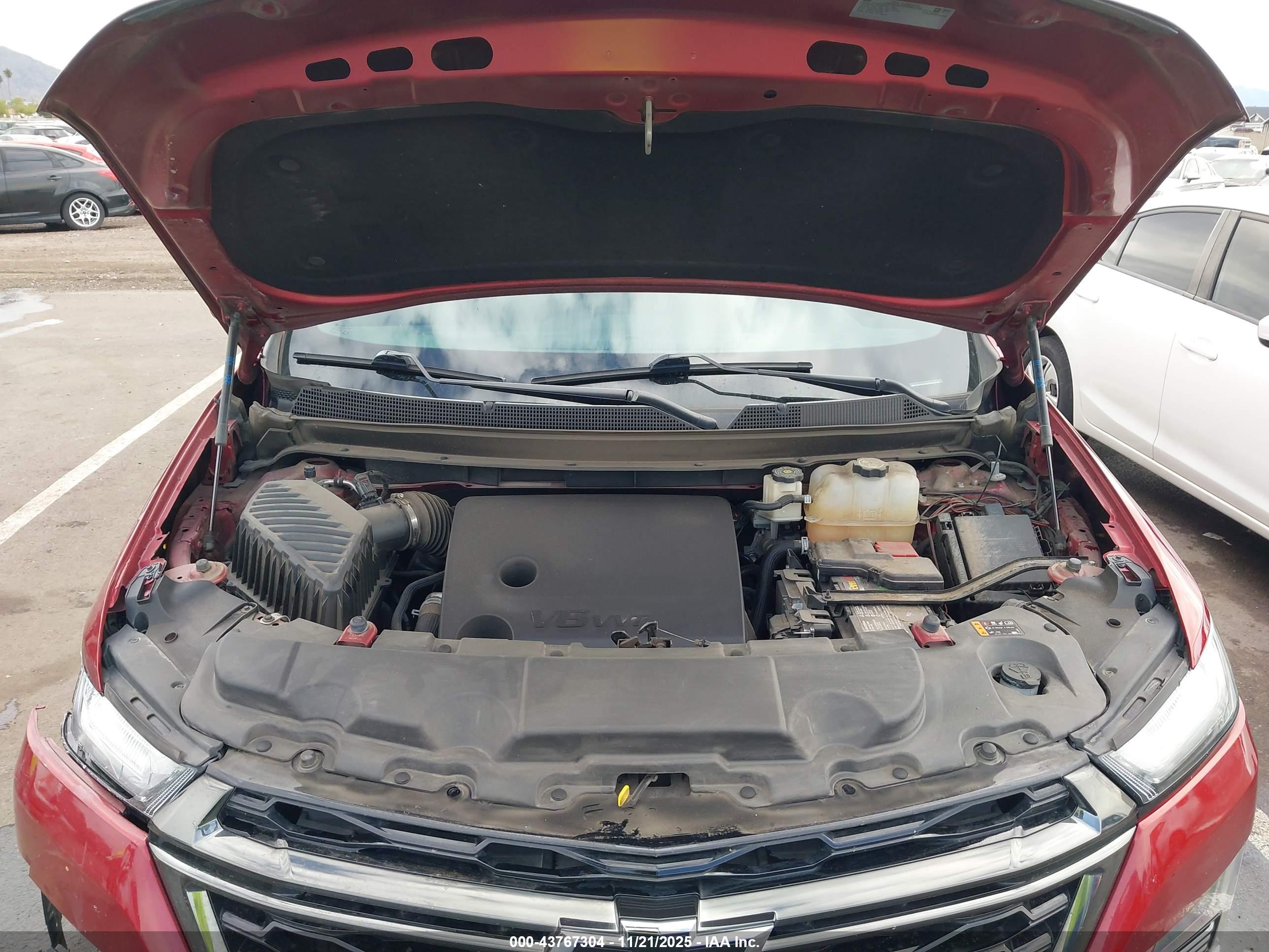 CHEVROLET TRAVERSE image 10