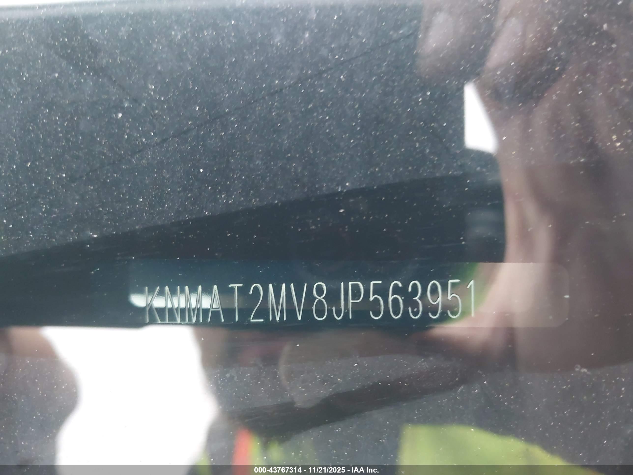NISSAN ROGUE image 9