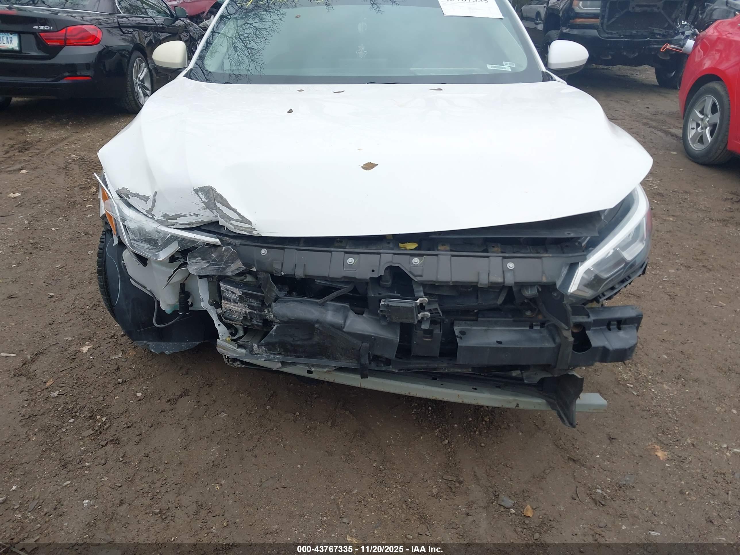 NISSAN SENTRA image 6