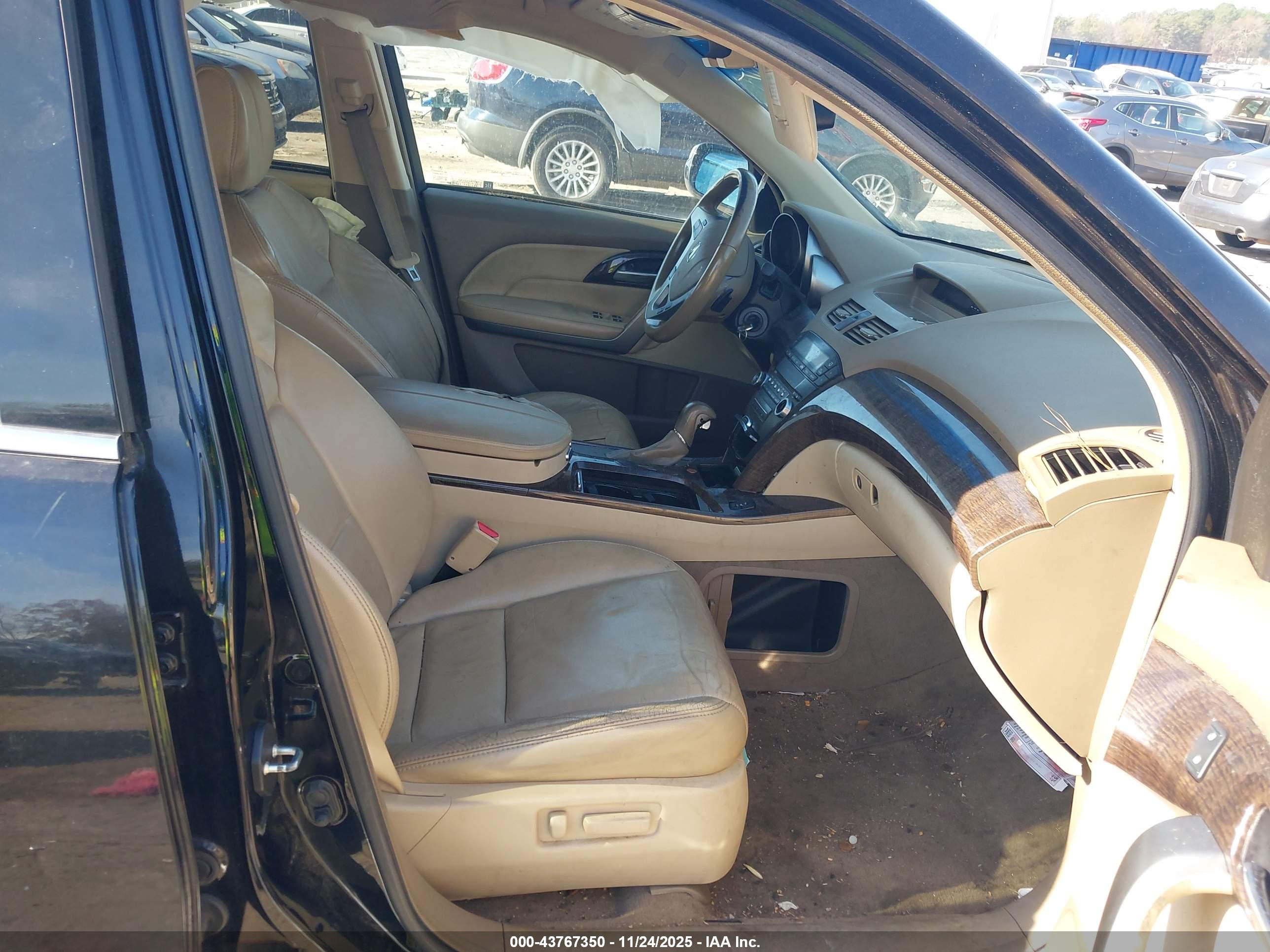 ACURA MDX image 5